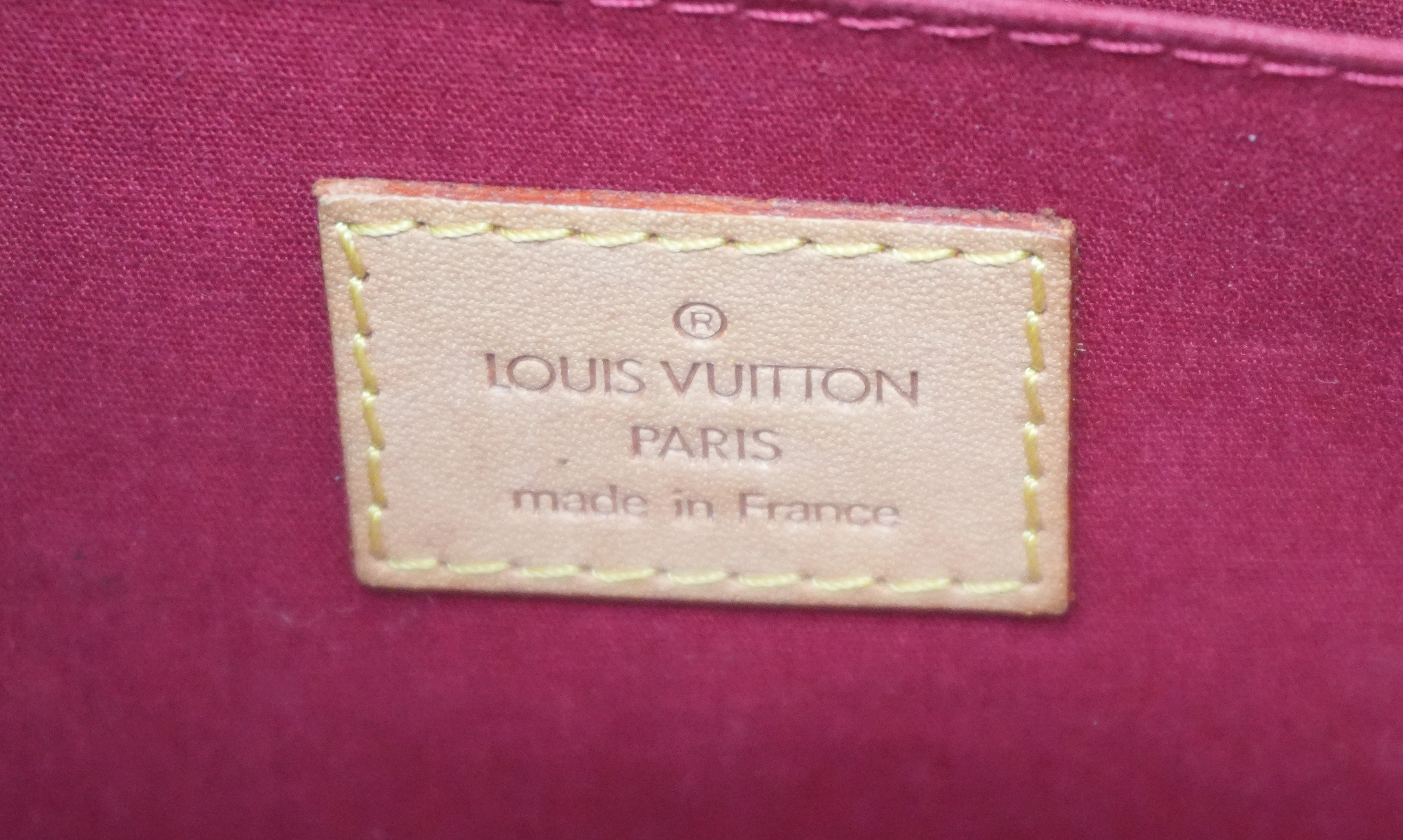 Louis Vuitton Vernis Roxbury Drive Red Used