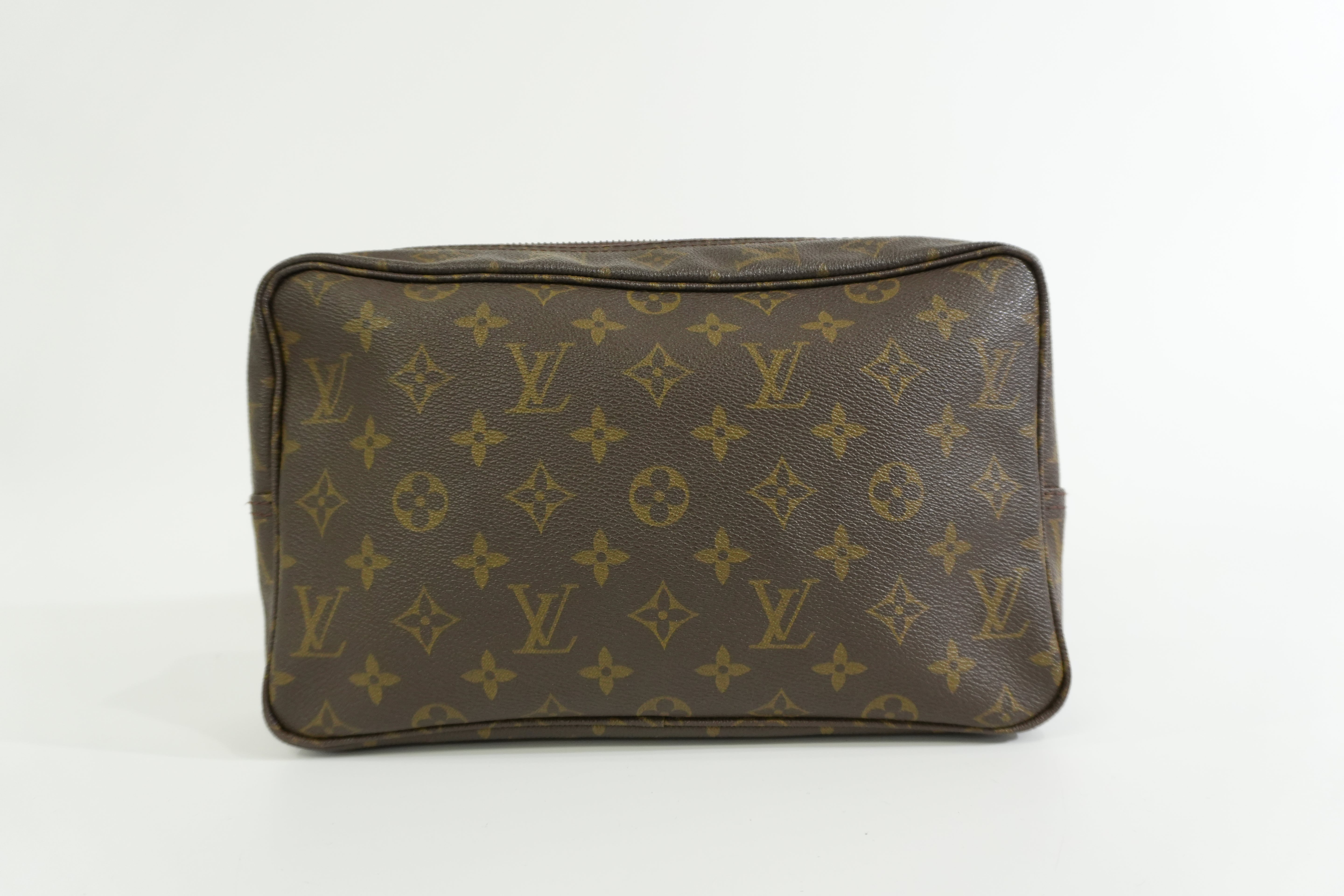 Pre-owned Louis Vuitton Monogram Trousse 28 Pouch