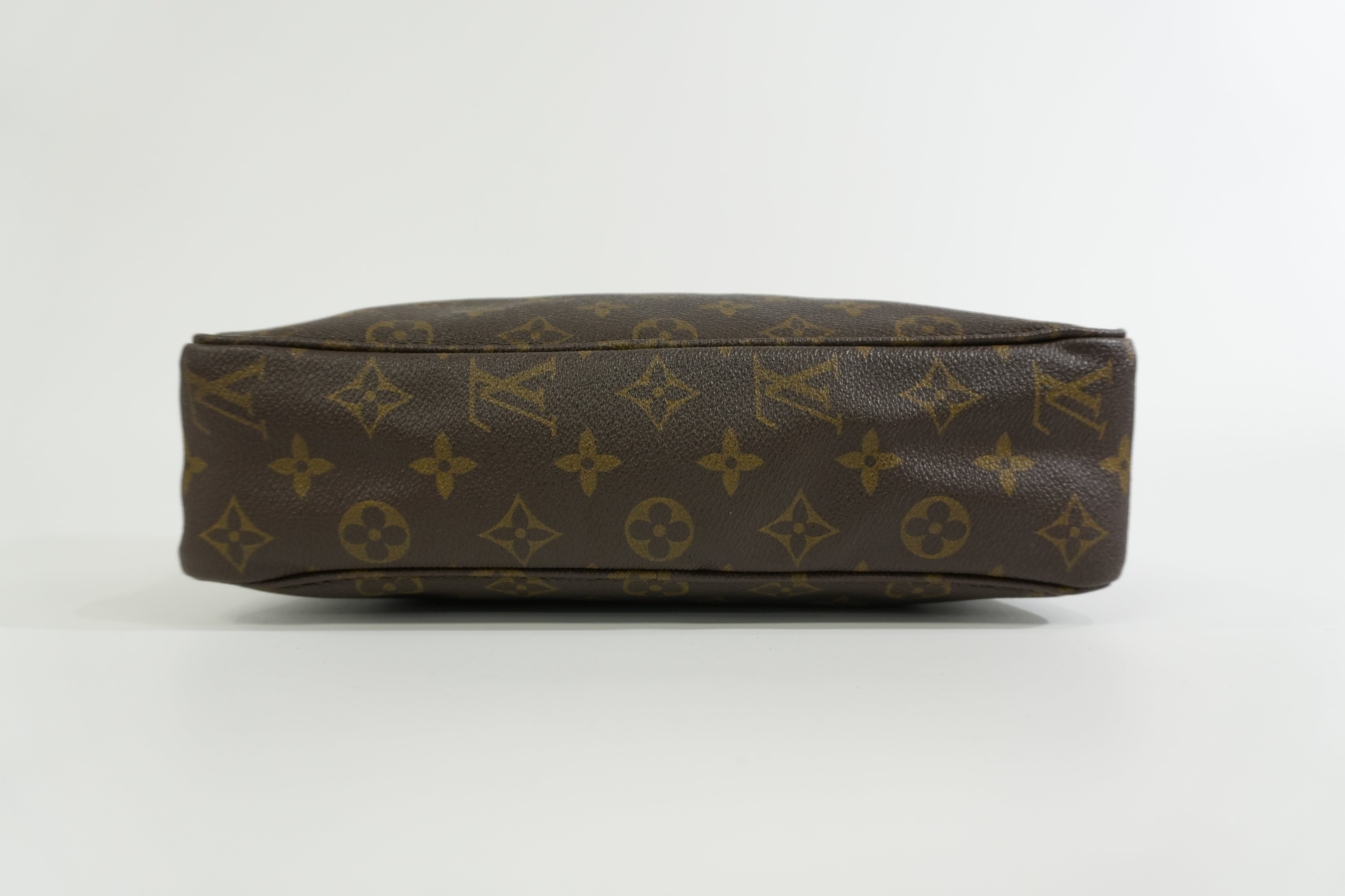 Pre-owned Louis Vuitton Monogram Trousse 28 Pouch