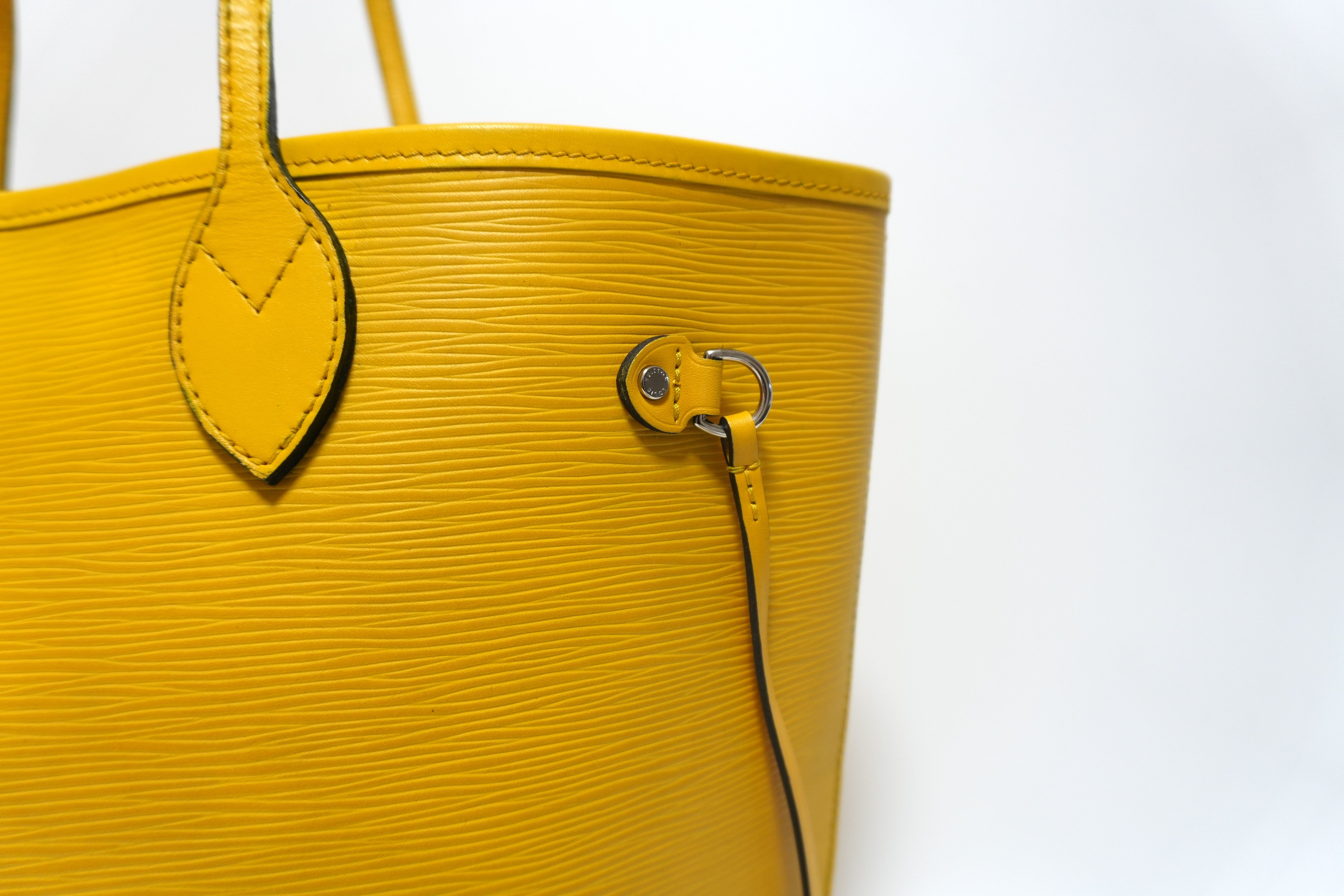 Louis Vuitton Epin Neverfull MM Shoulder Tote Bag Yellow Used