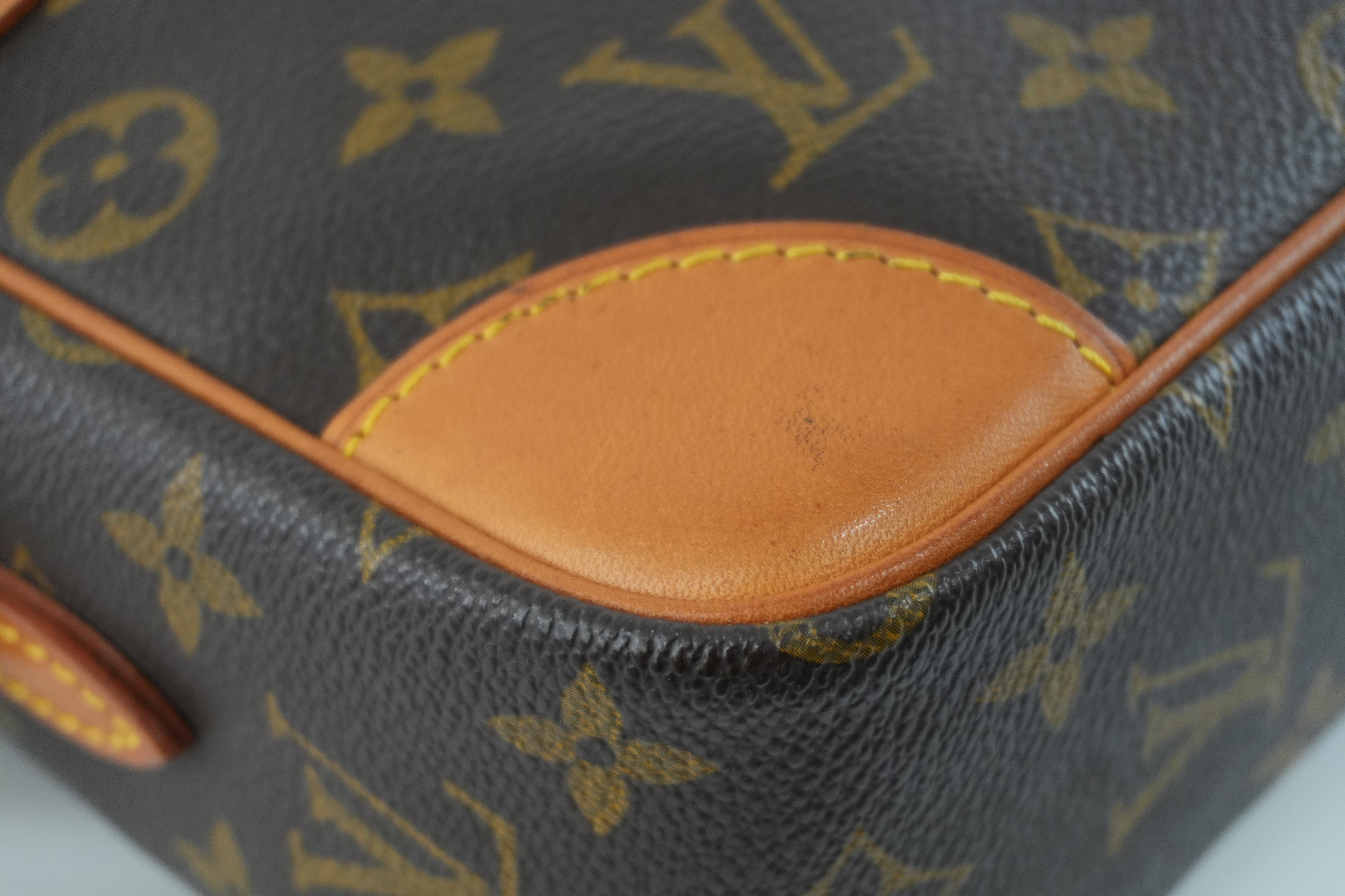 Louis Vuitton Trocadero Shoulder Bag Used