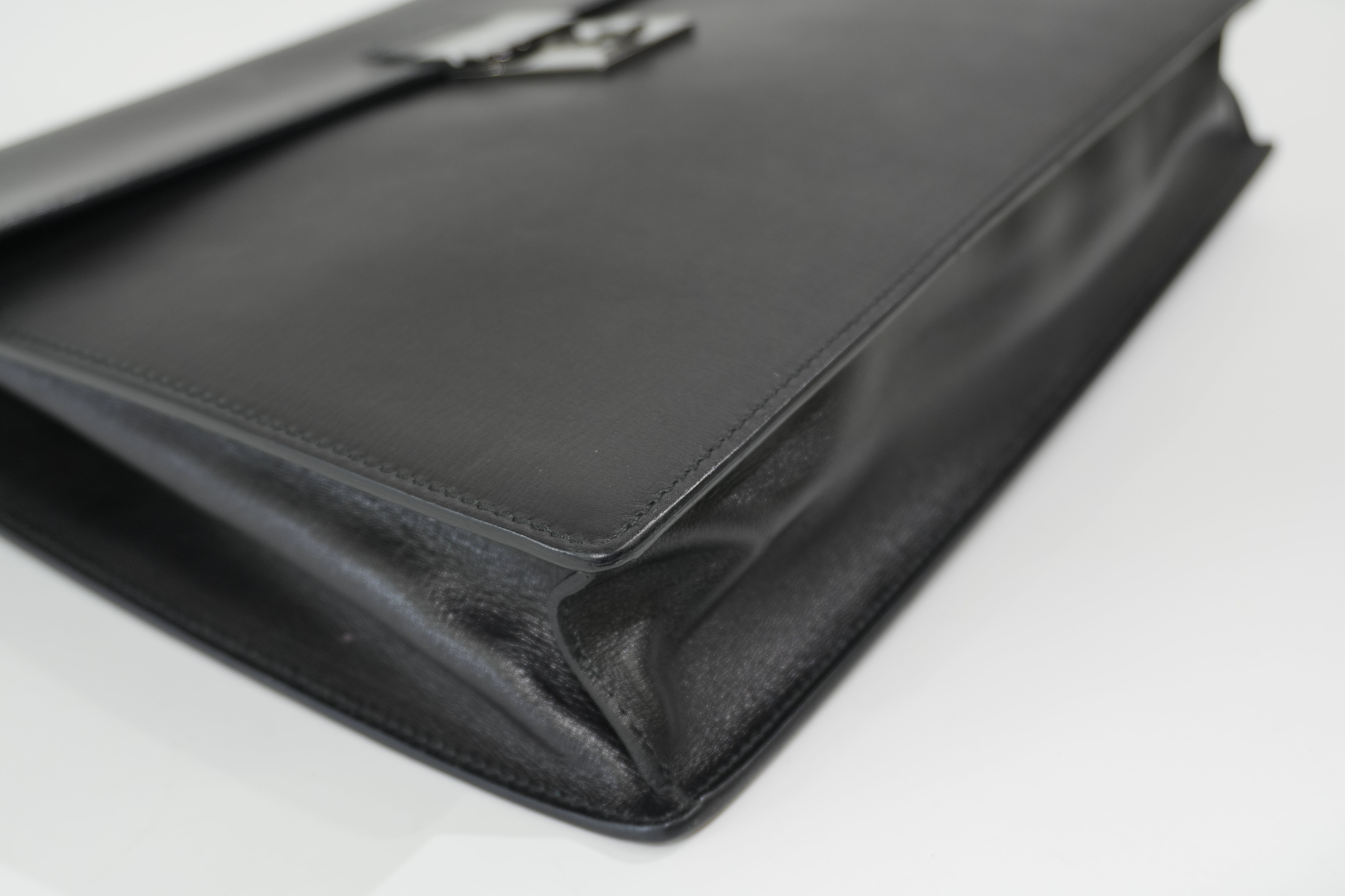 Pre-owned Gucci Combination Lock Briefcase Black