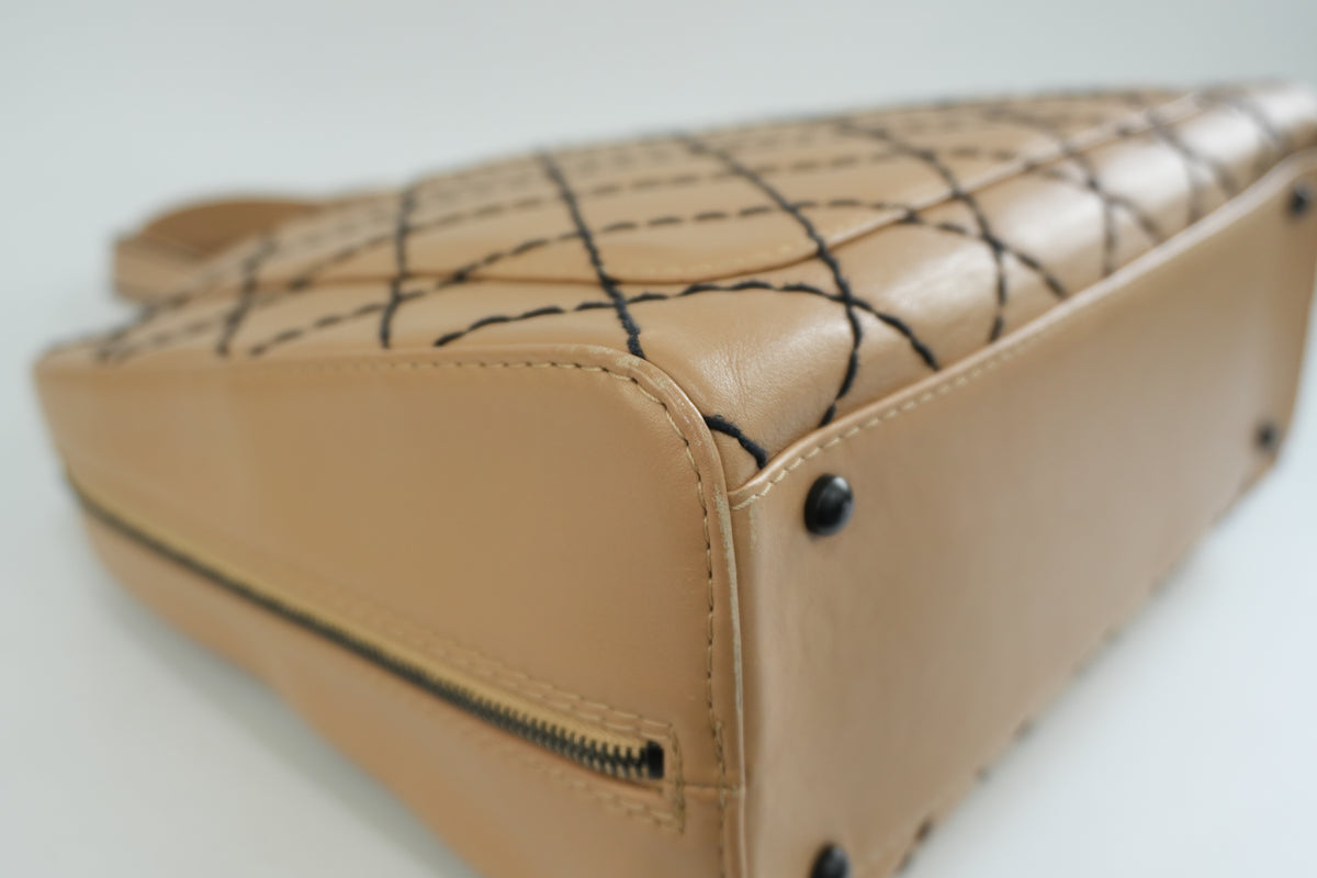 Pre-Owned Chanel Wild Stitch Handbag Beige