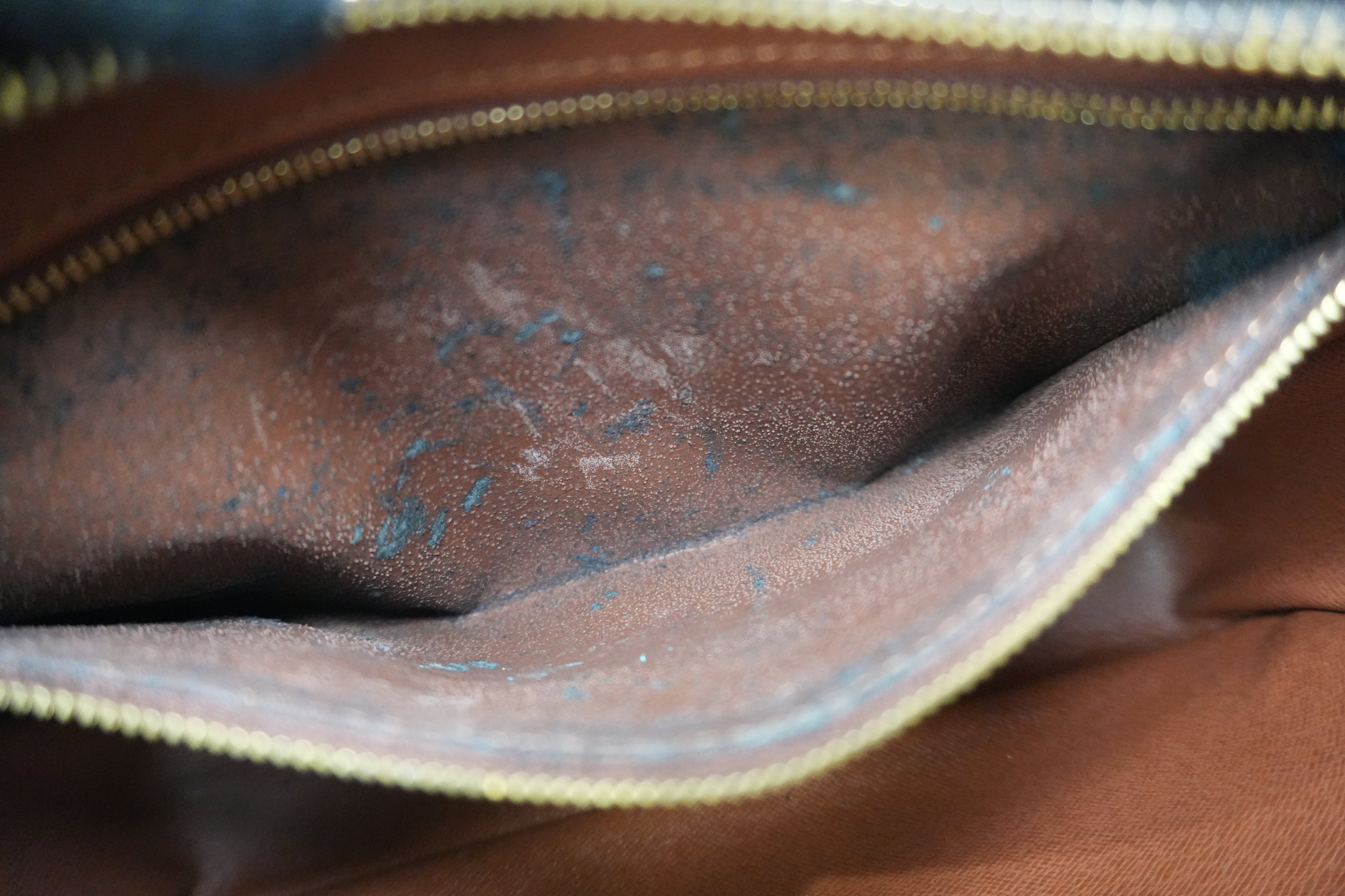 Louis Vuitton Trocadero Shoulder Bag Used