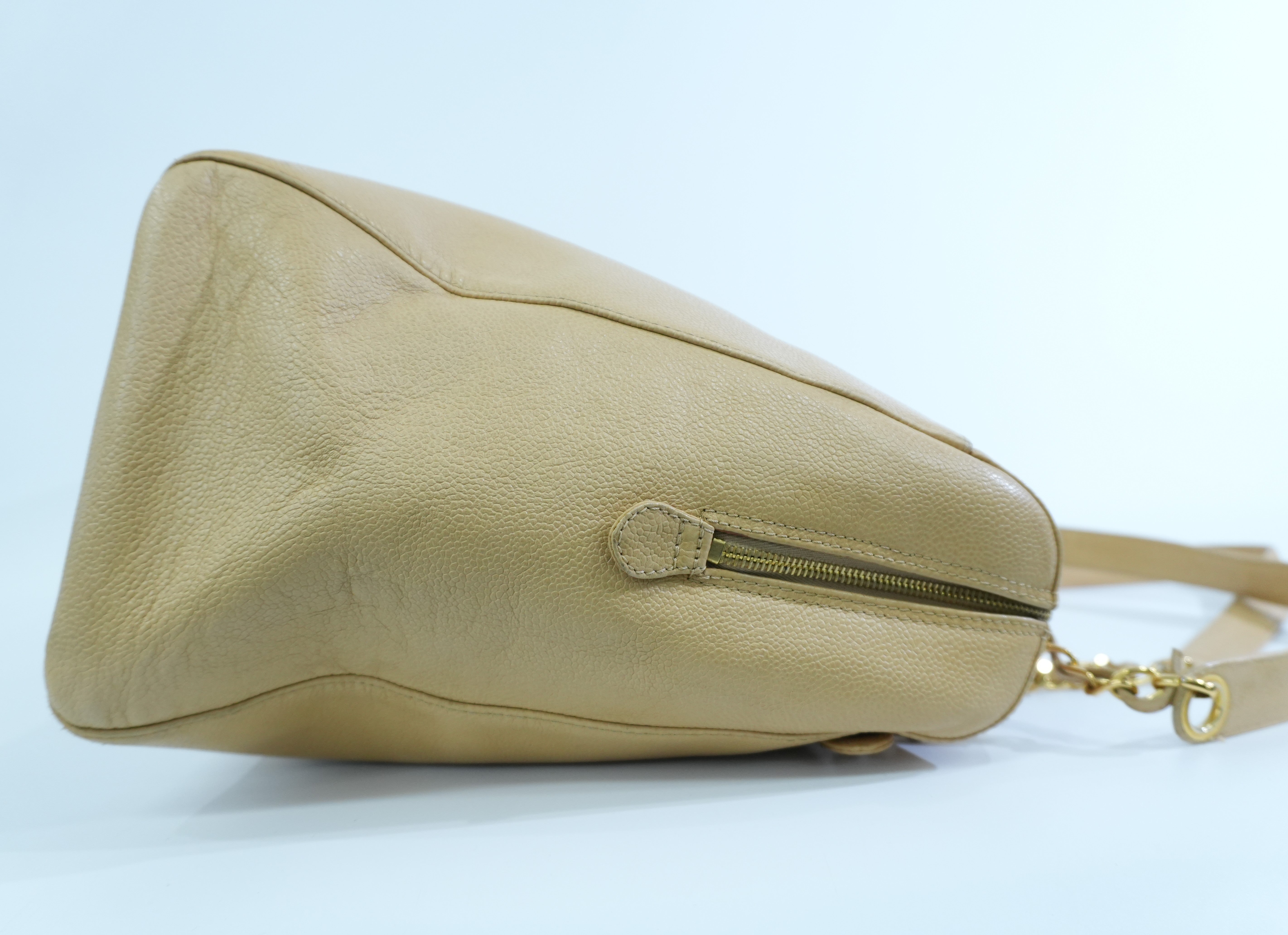 Pre-loved Chanel Caviar Skin Matelasse Coco Mark Tote Bag Beige