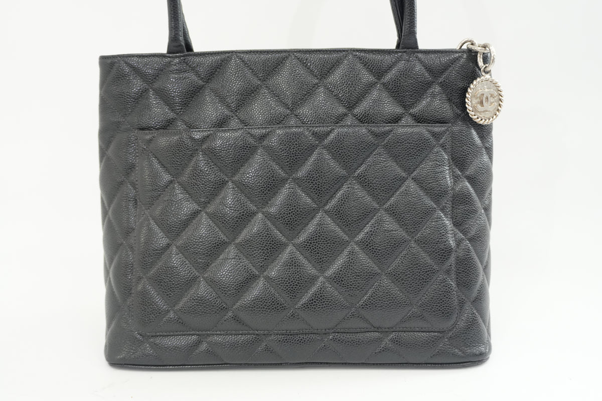 Pre-Owned Chanel Caviar Skin Medallion Tote Bag Black