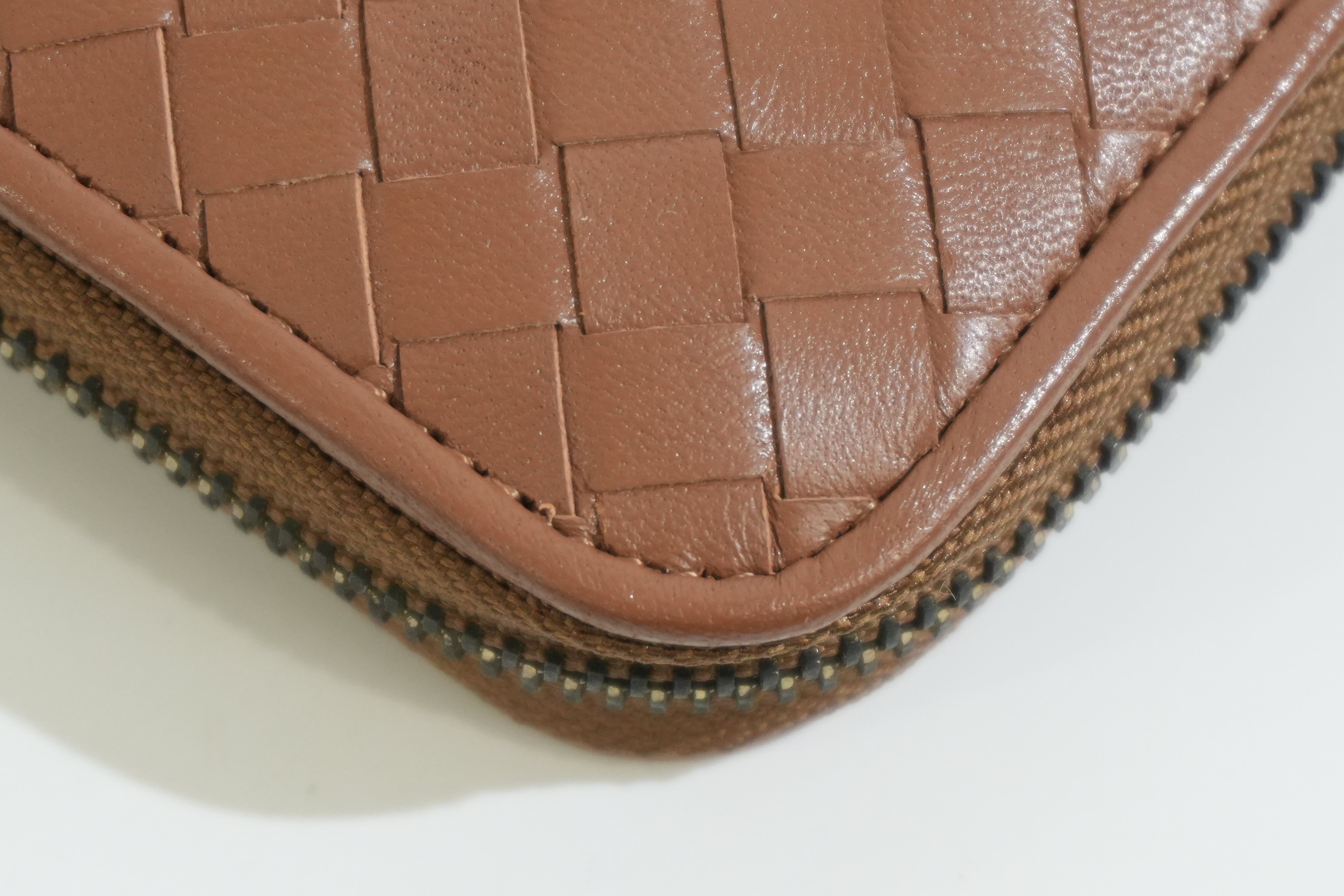 Pre-owned Bottega Intercciato Zippy Long Wallet Brown