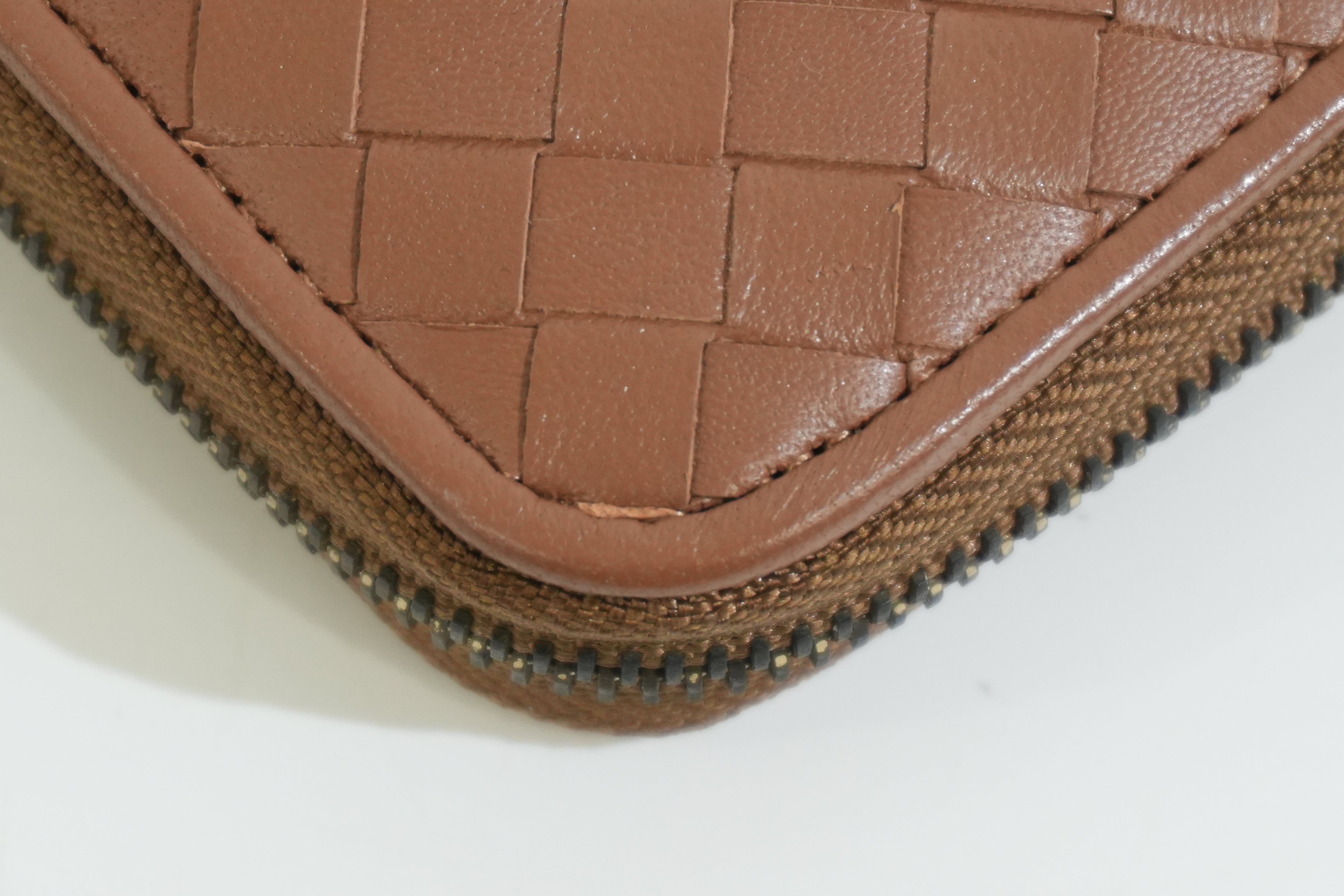 Pre-owned Bottega Intercciato Zippy Long Wallet Brown