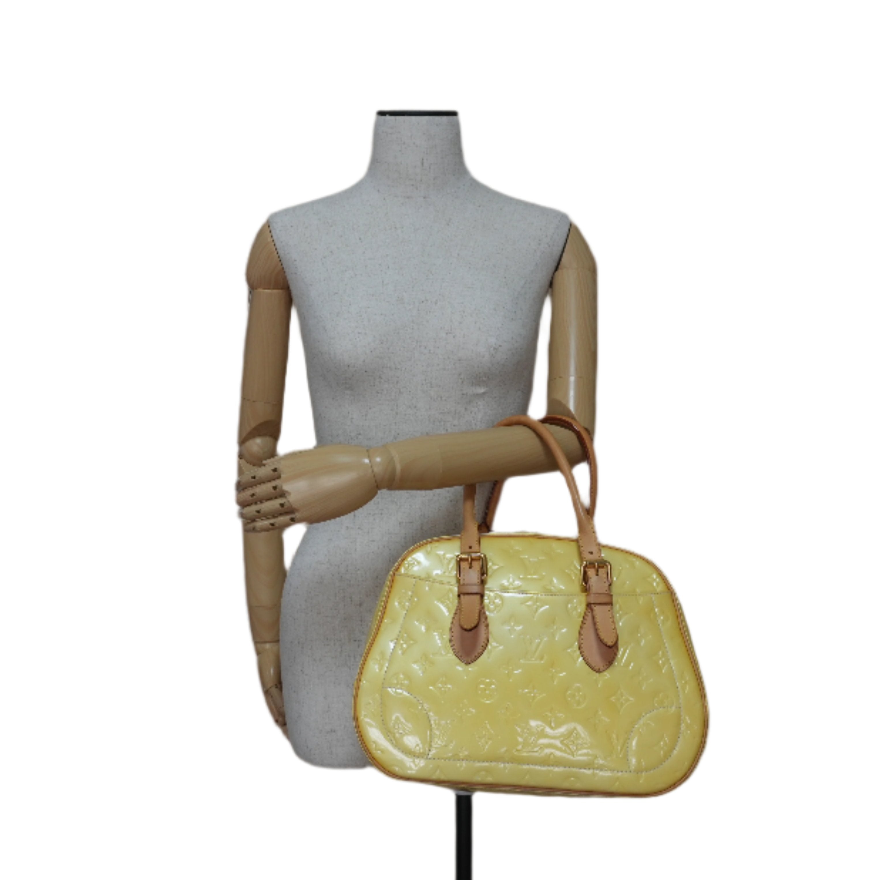 Louis Vuitton Vernis Summit Drive Handbag Yellow Used