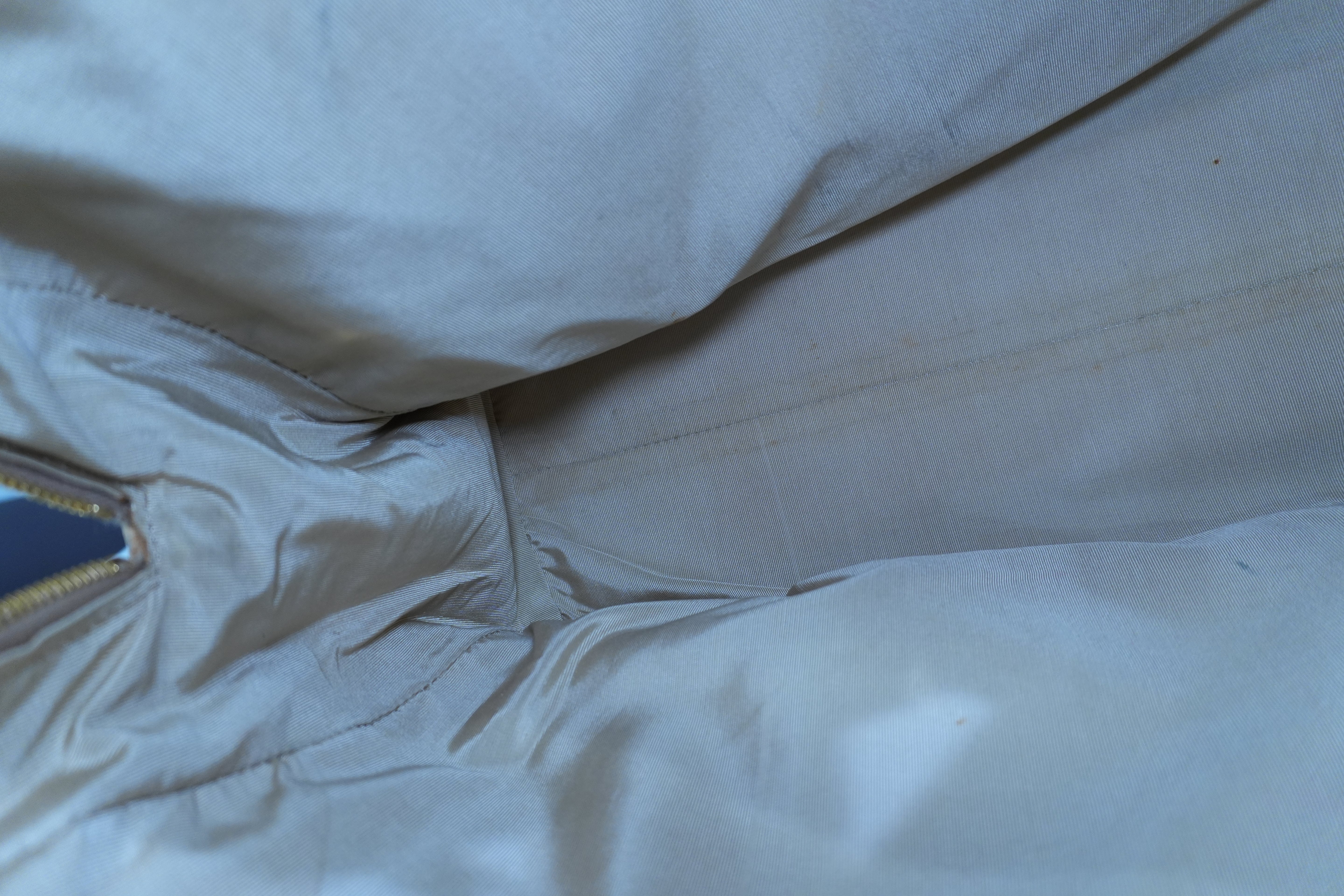 Pre-loved Chanel Caviar Skin Matelasse Coco Mark Tote Bag Beige