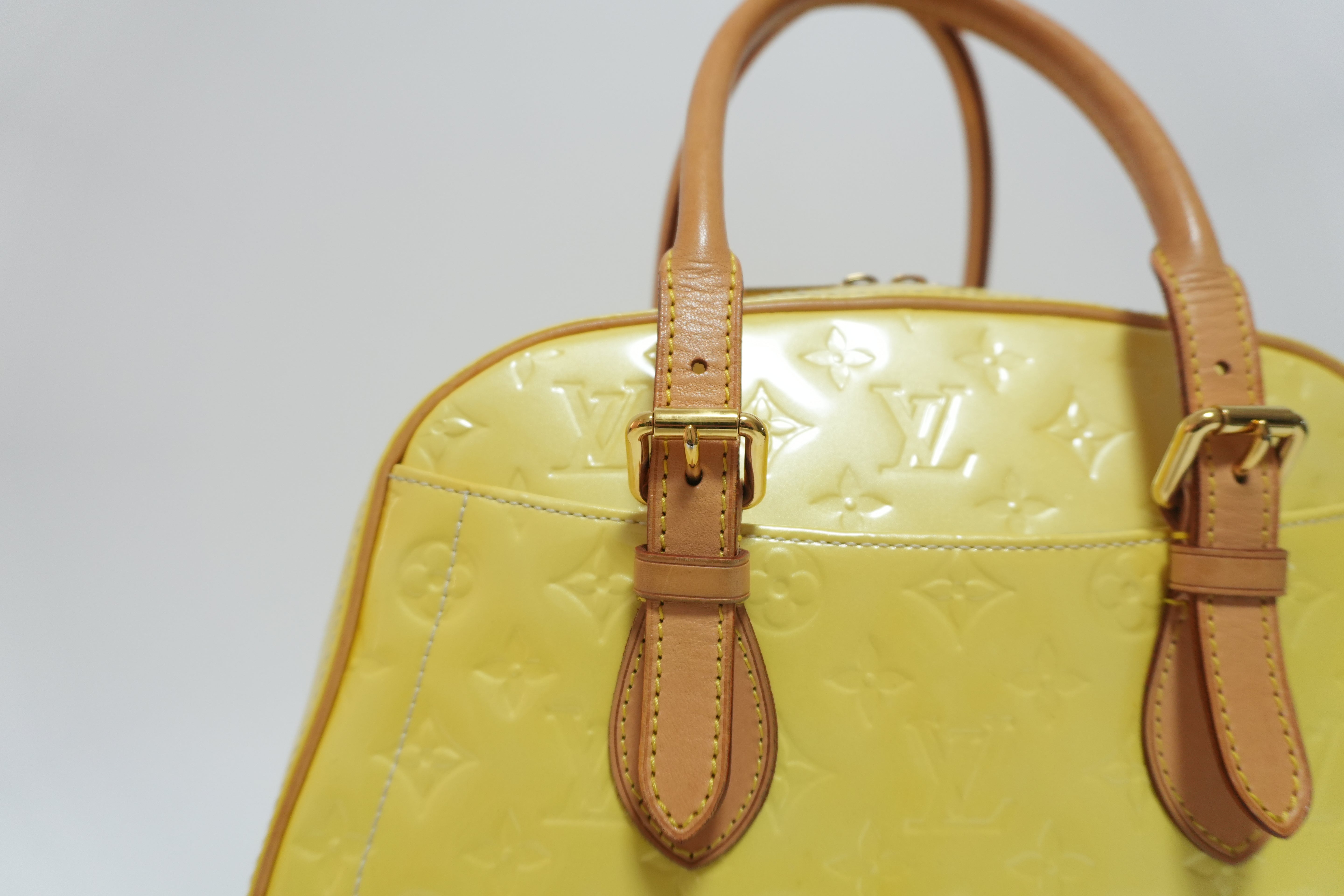Louis Vuitton Vernis Summit Drive Handbag Yellow Used