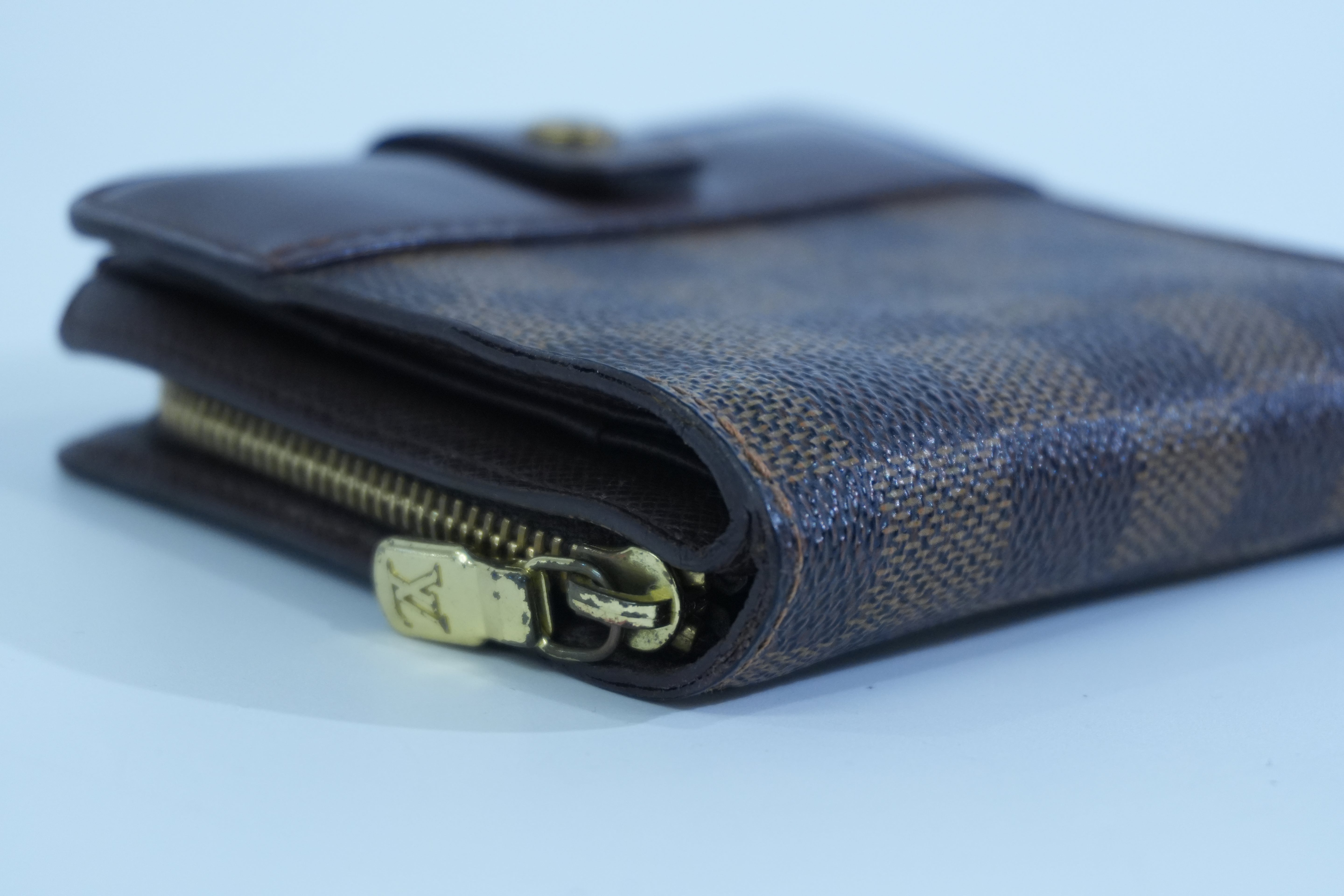 Pre-owned Louis Vuitton Damier Ebene Compact Wallet