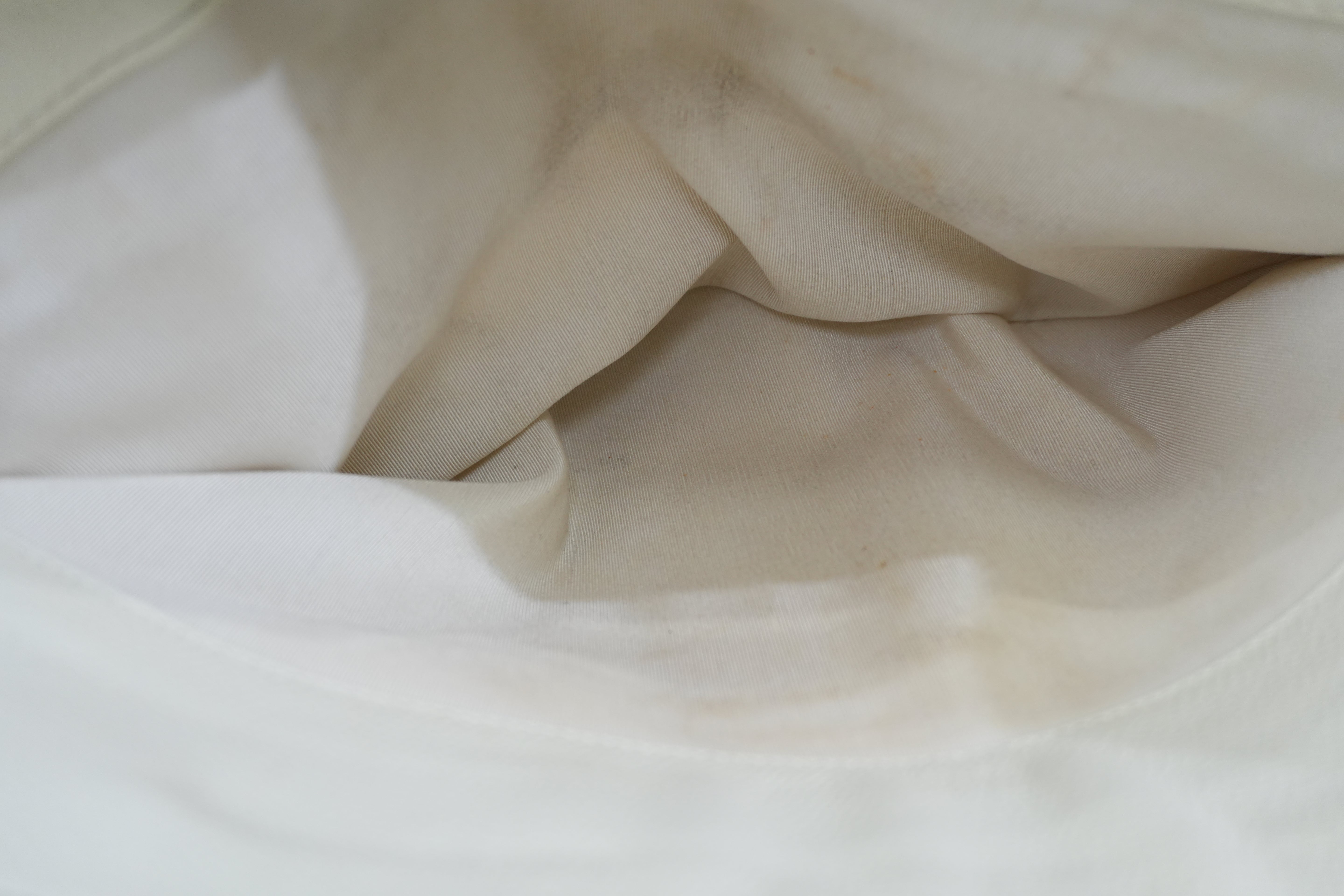 Pre-owned Chanel Caviar Skin Tote Bag White