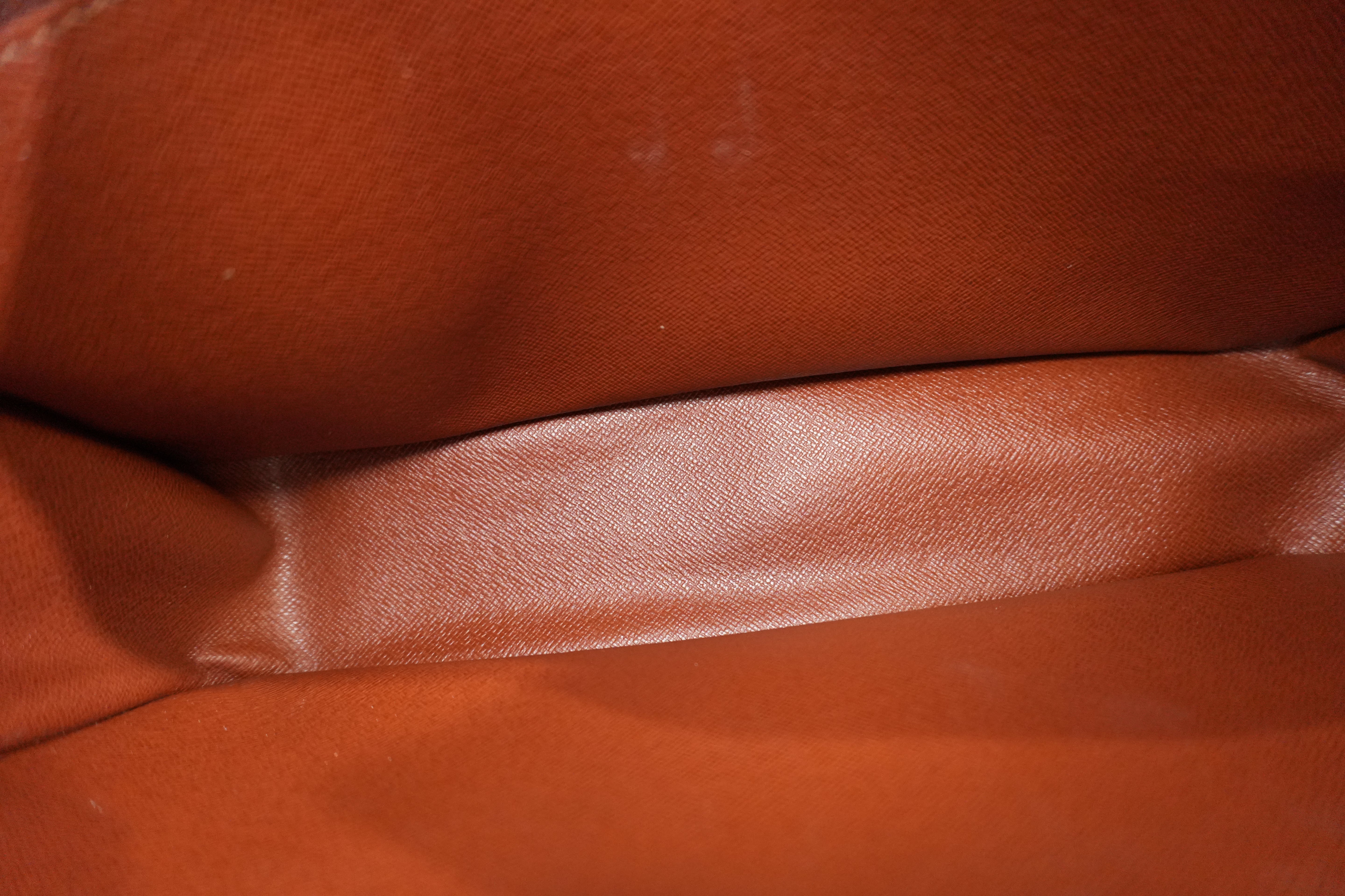 Pre-owned Louis Vuitton Monogram Nile Shoulder Bag