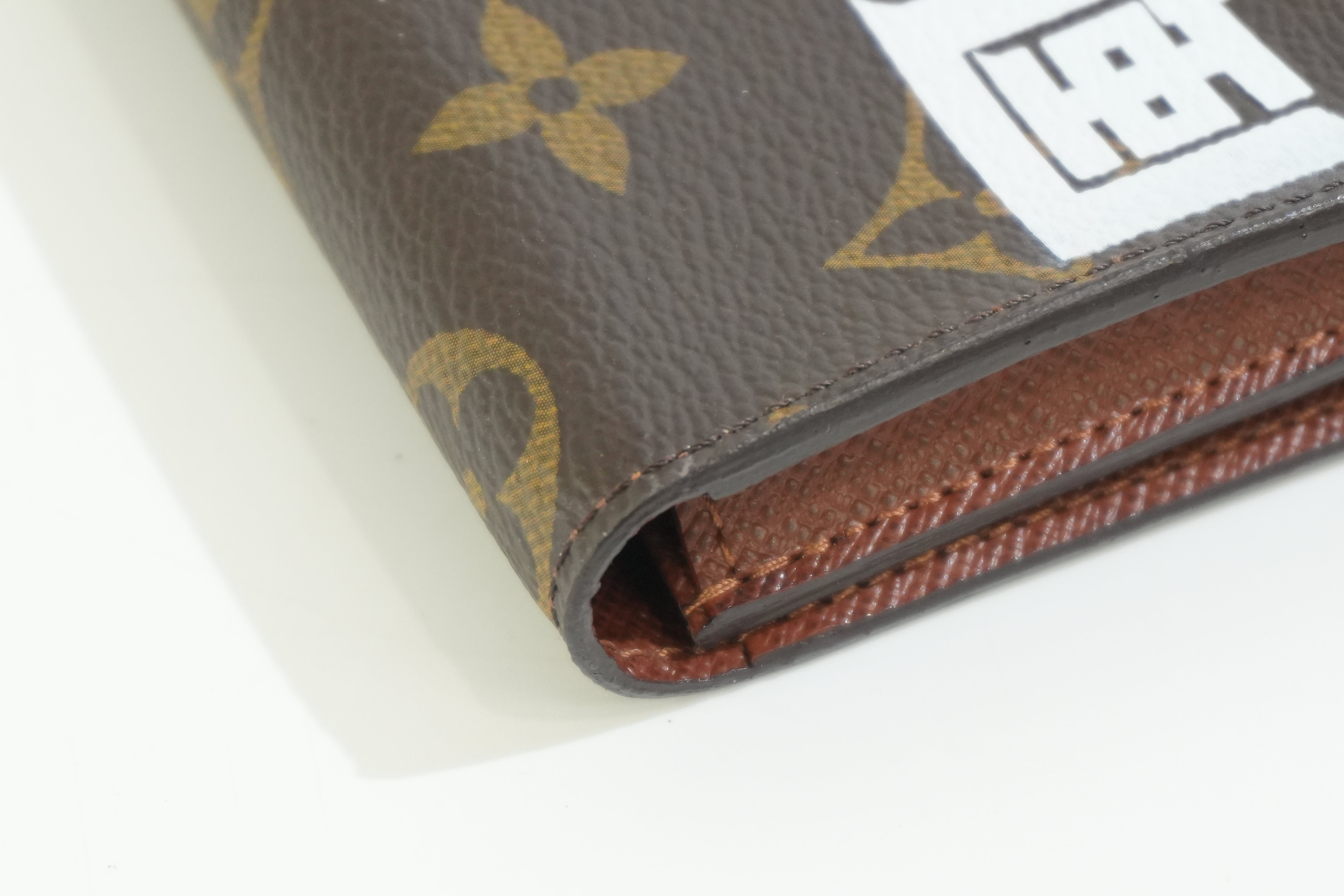 Pre-owned Louis Vuitton Monogram Wild Rock Card Case