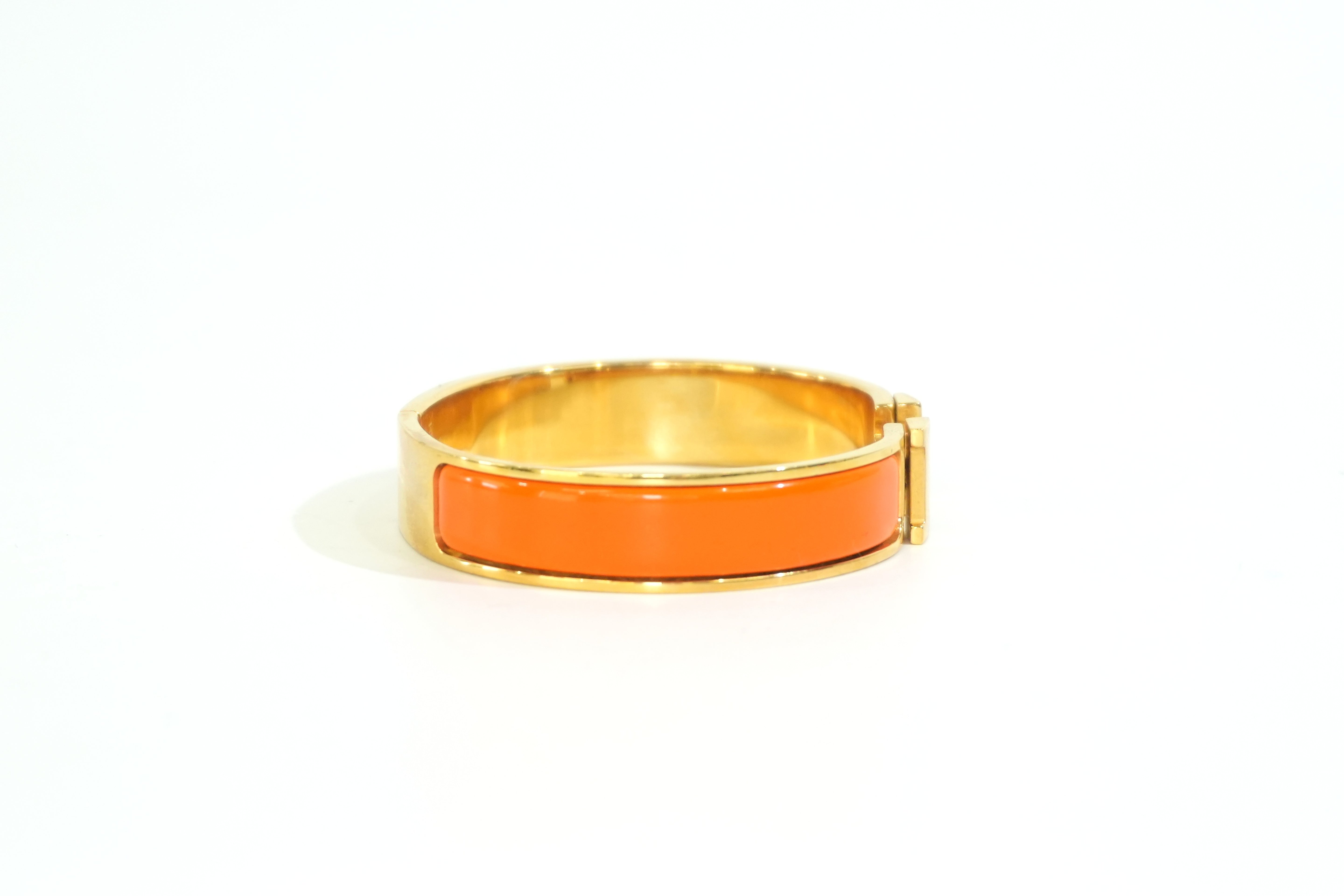Pre-owned Hermes Clic H Bracelet Orange