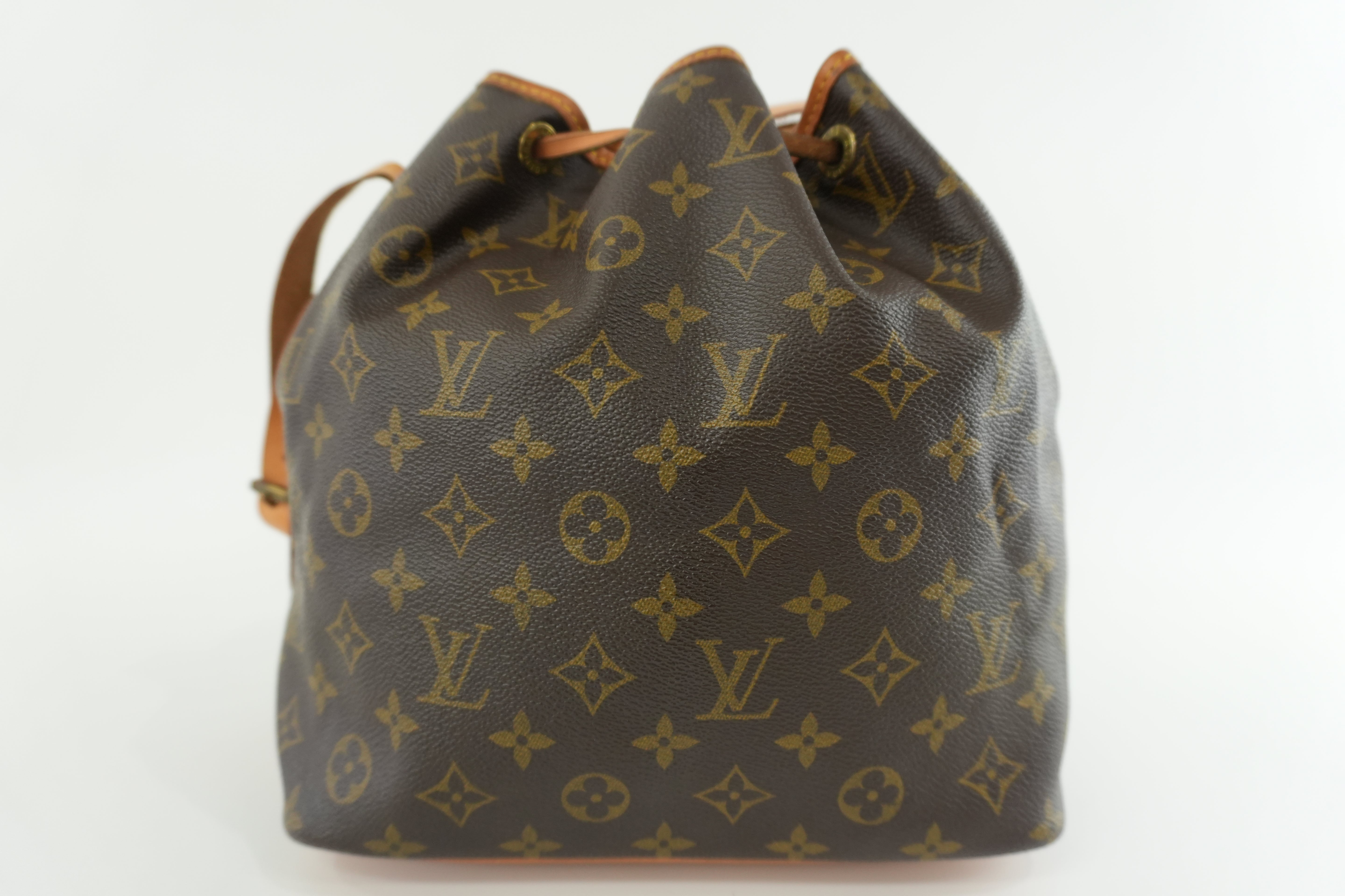 Louis Vuitton Monogram Noe PM Bucket Shoulder Bag Used