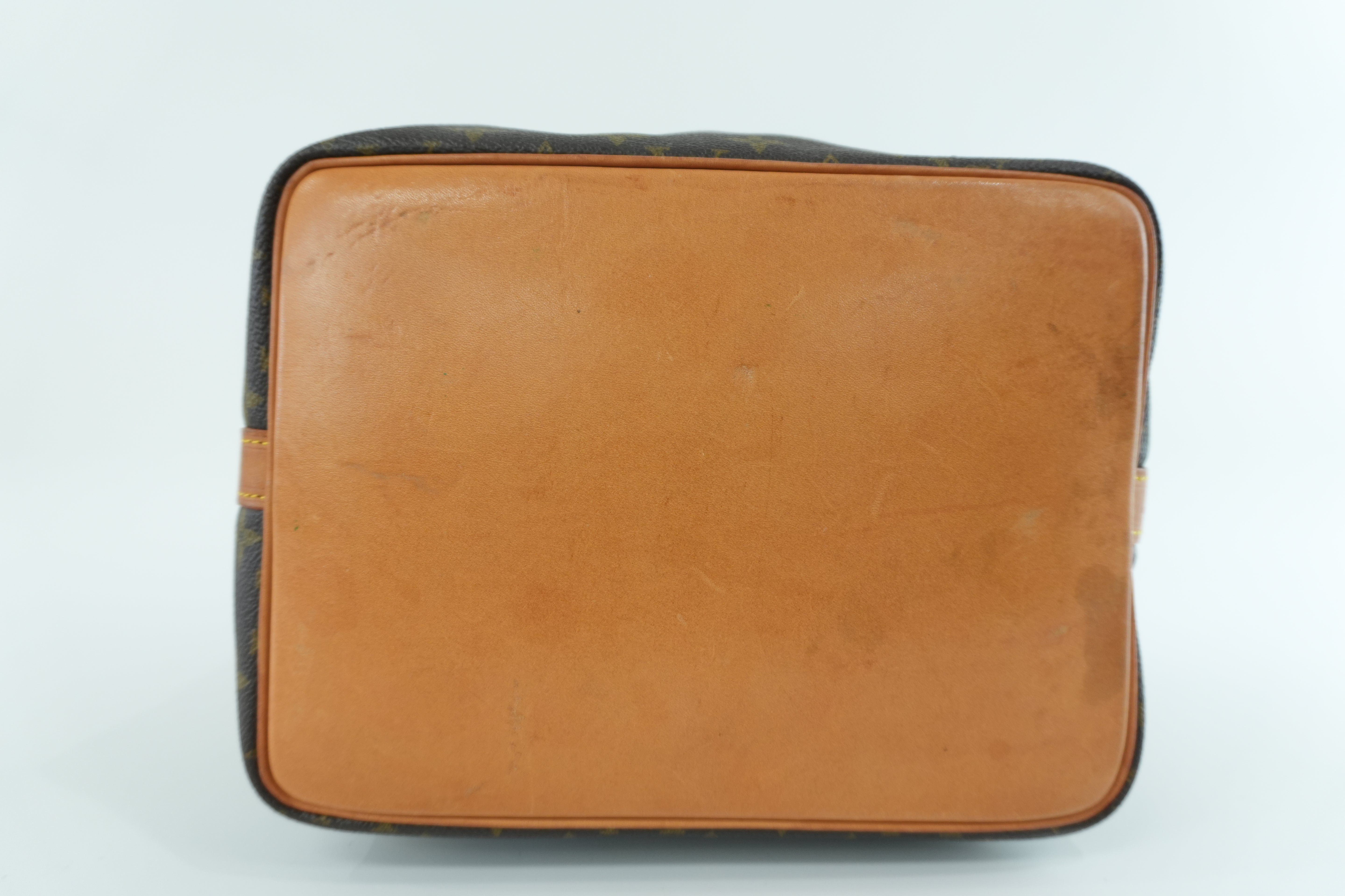 Louis Vuitton Monogram Noe PM Bucket Shoulder Bag Used