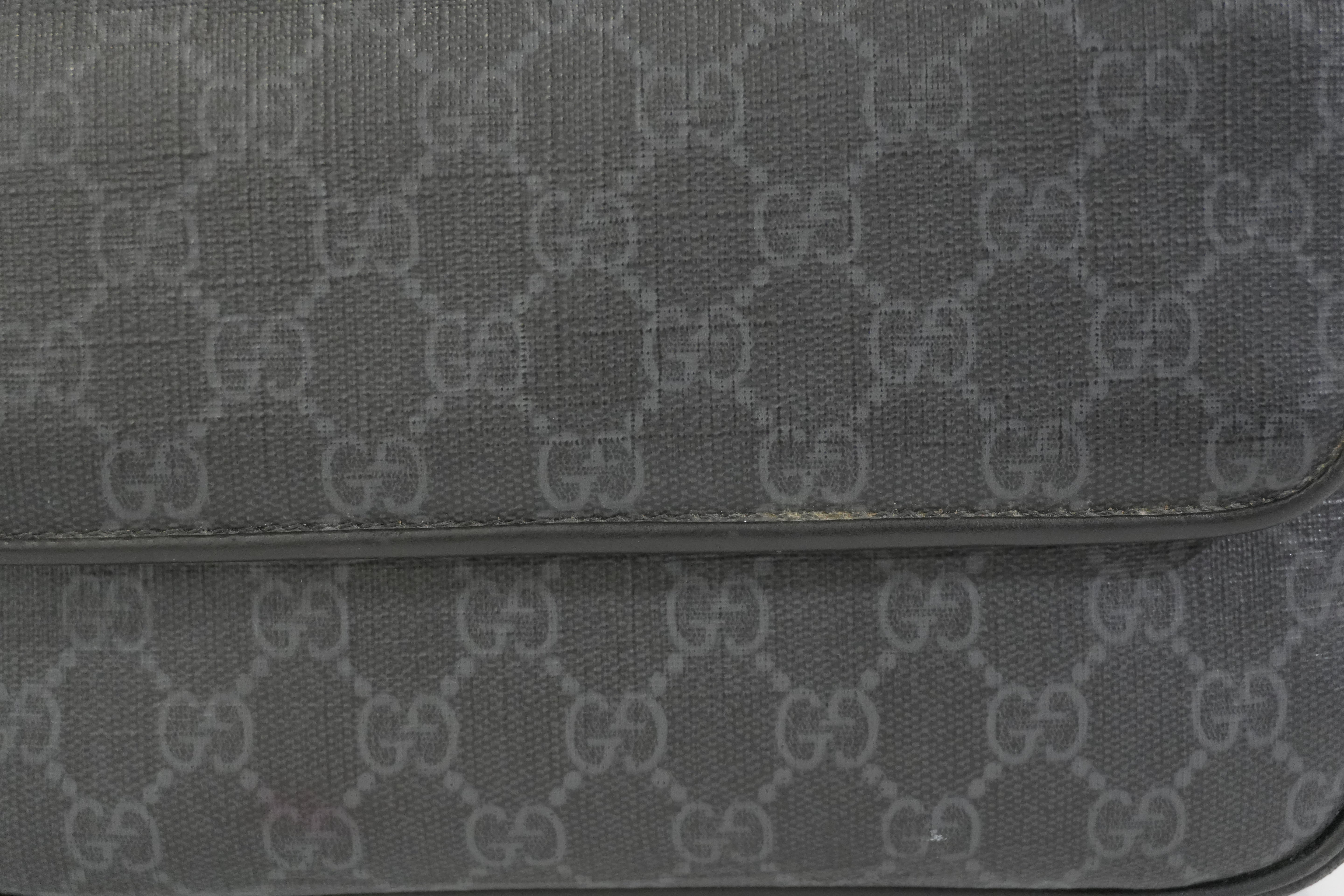 Pre-owned Gucci Guccisima Shoulder Bag Black