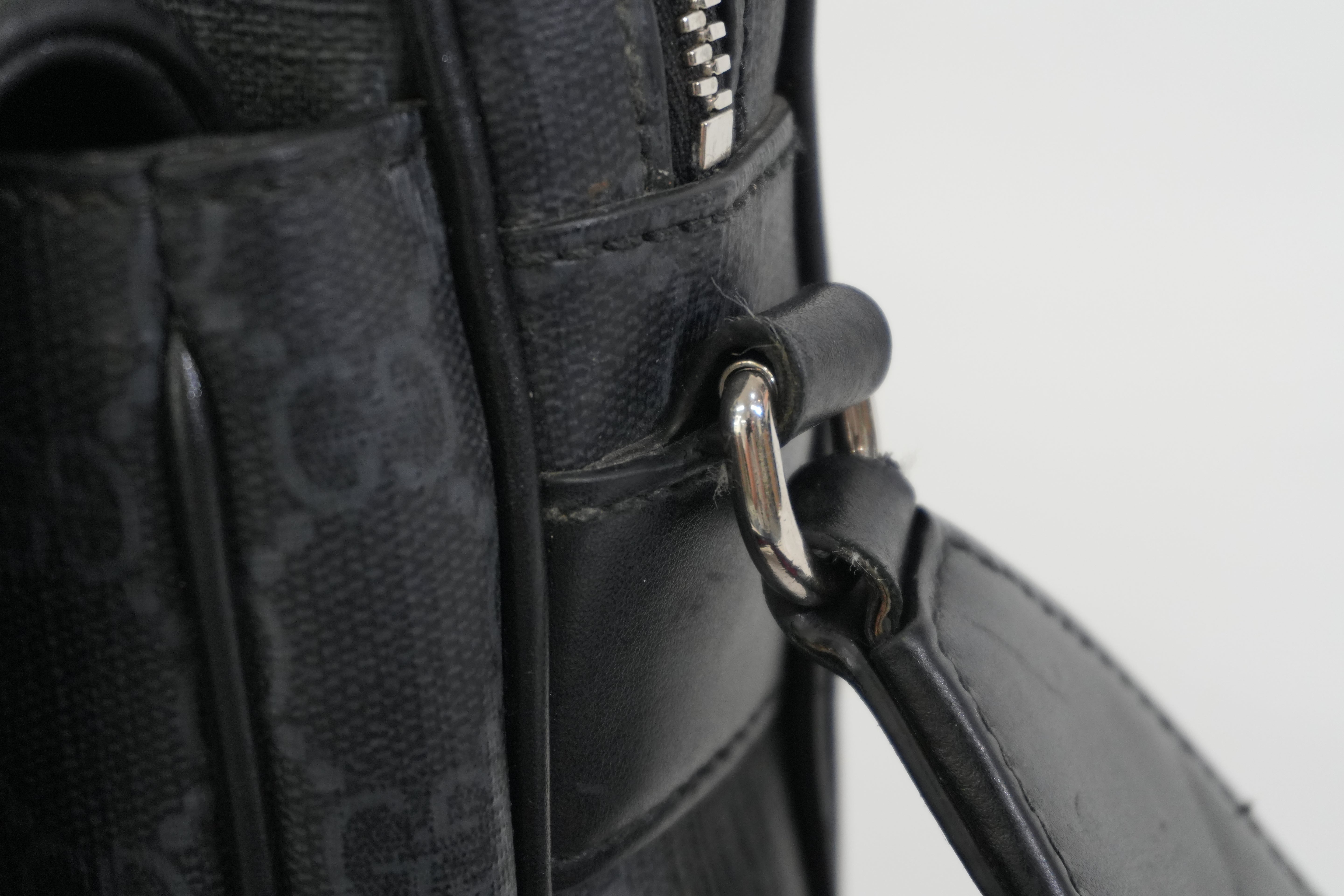 Pre-owned Gucci Guccisima Shoulder Bag Black