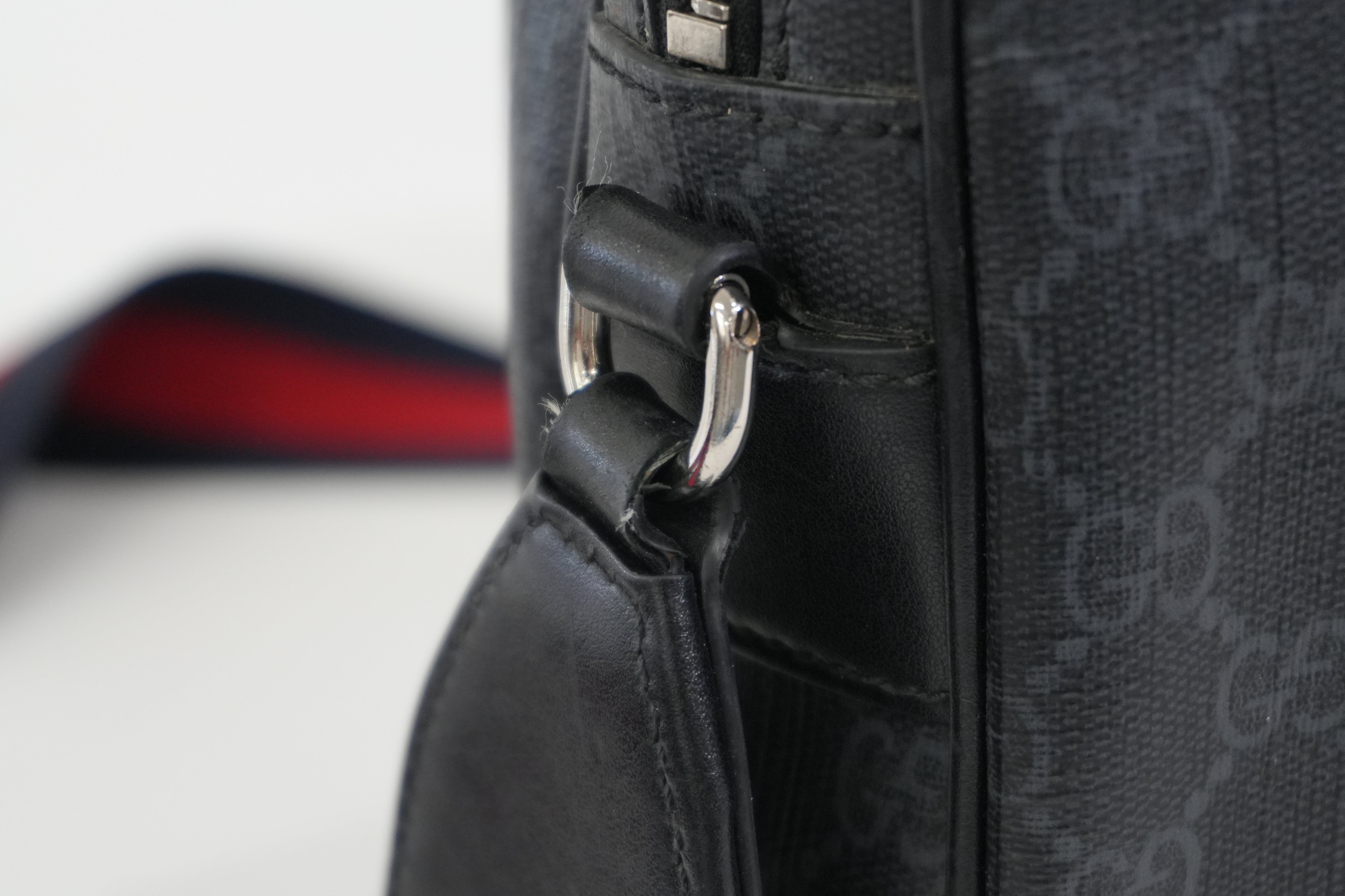 Pre-owned Gucci Guccisima Shoulder Bag Black