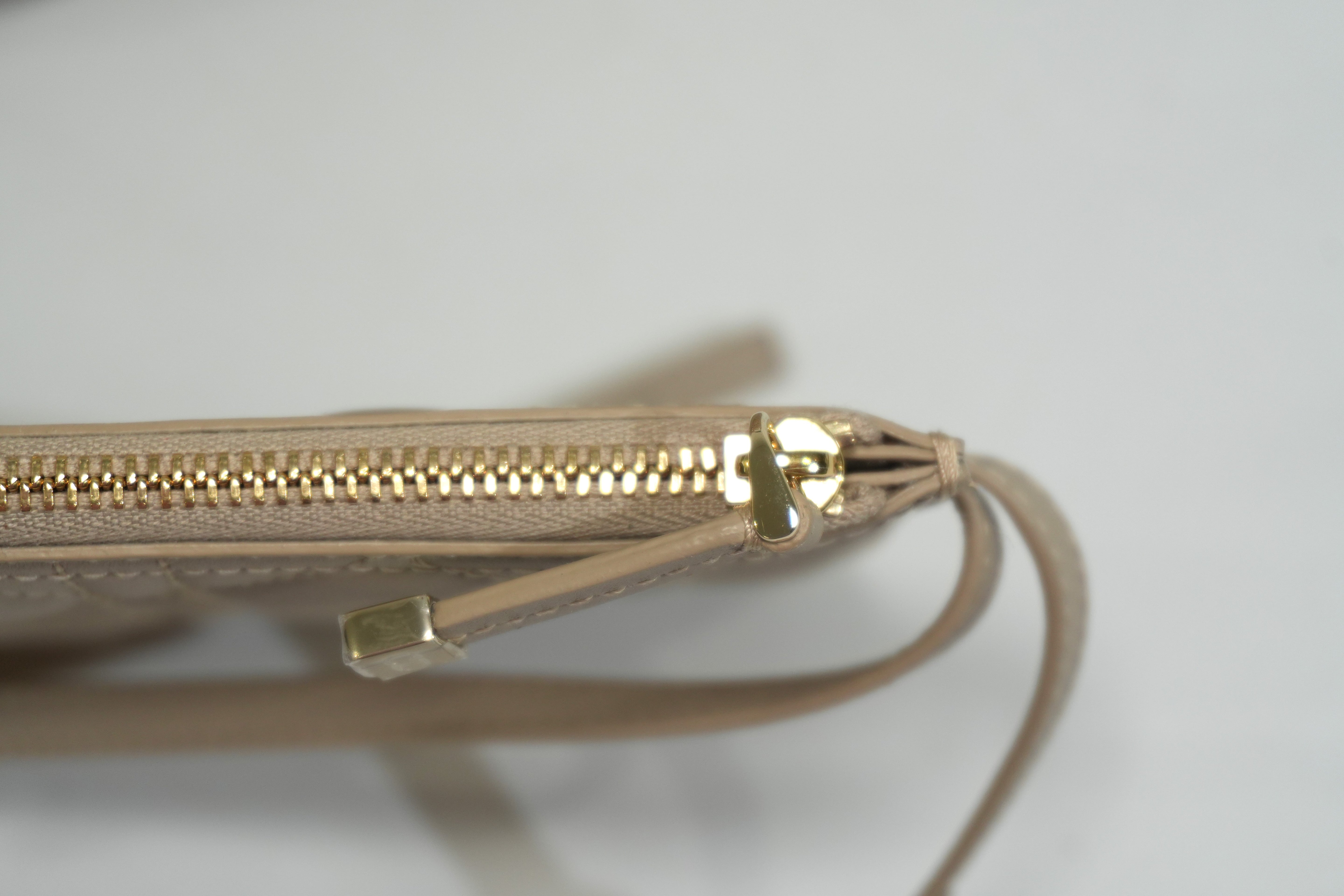 Pre-owned Dior Toujours Handbag Beige