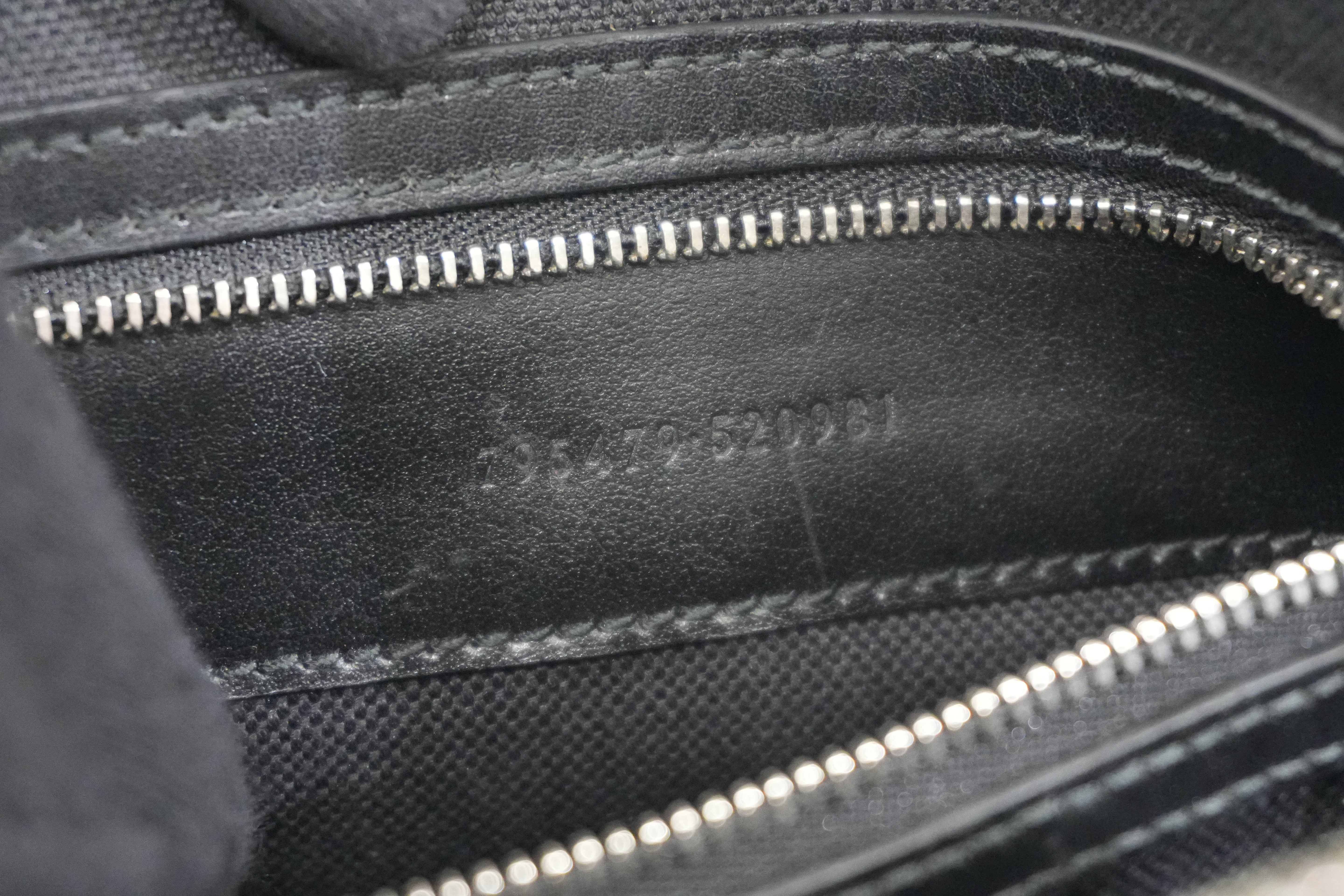 Pre-owned Gucci Guccisima Shoulder Bag Black