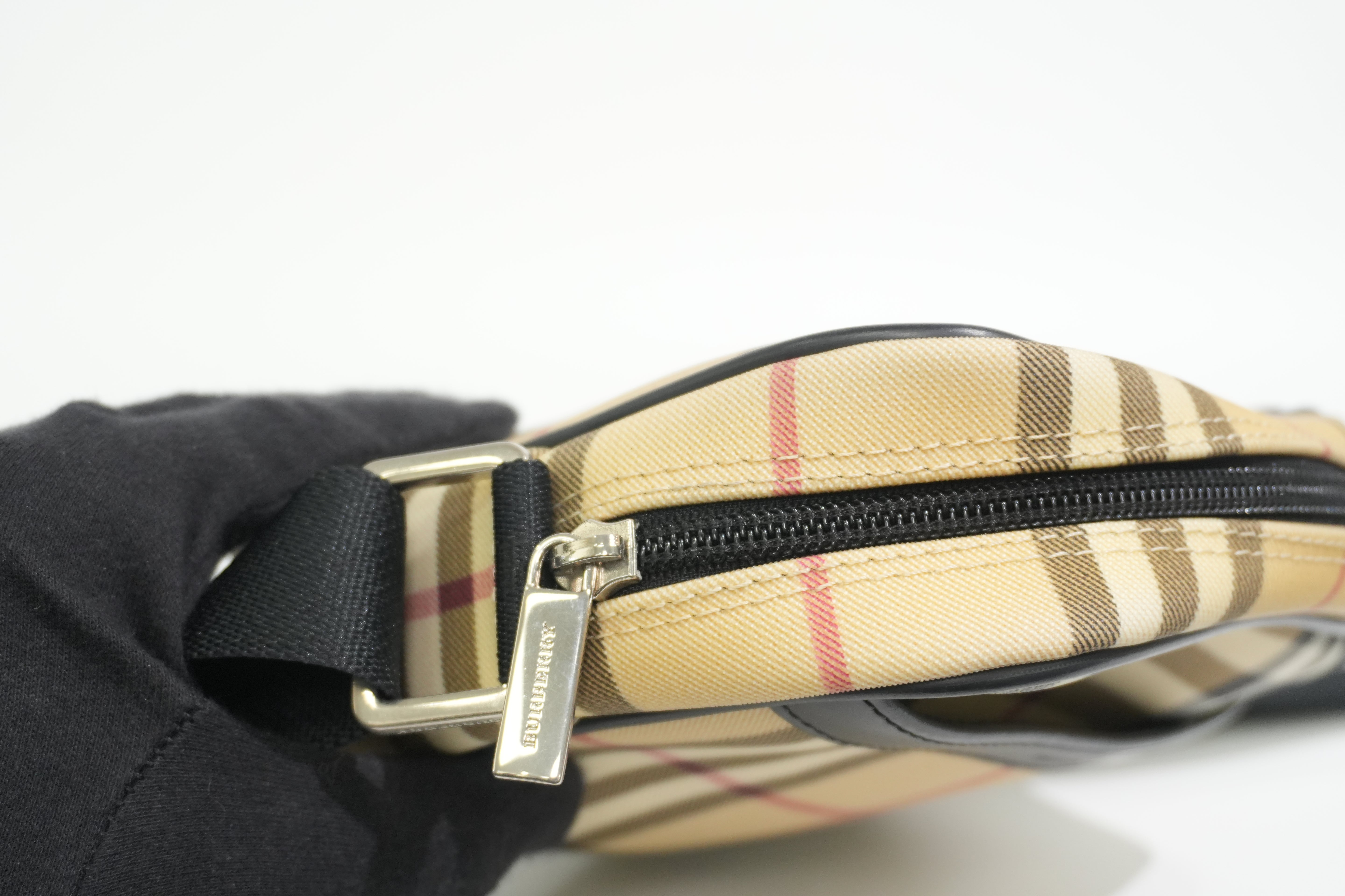 Pre-owned Burberry Nova Check Crossbody Bag