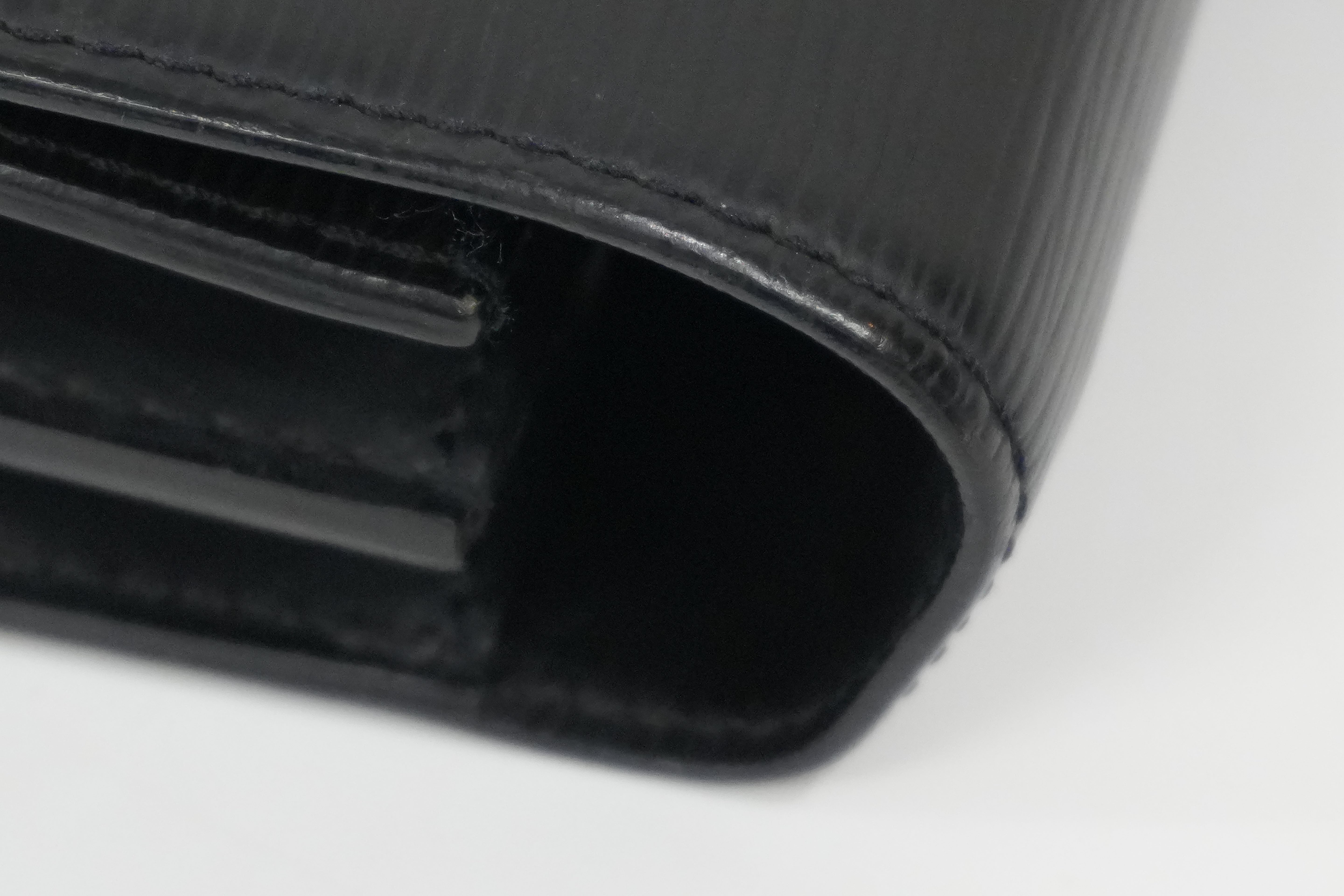 Pre-owned Louis Vuitton Epi Serviette Ambasador Briefcase Black