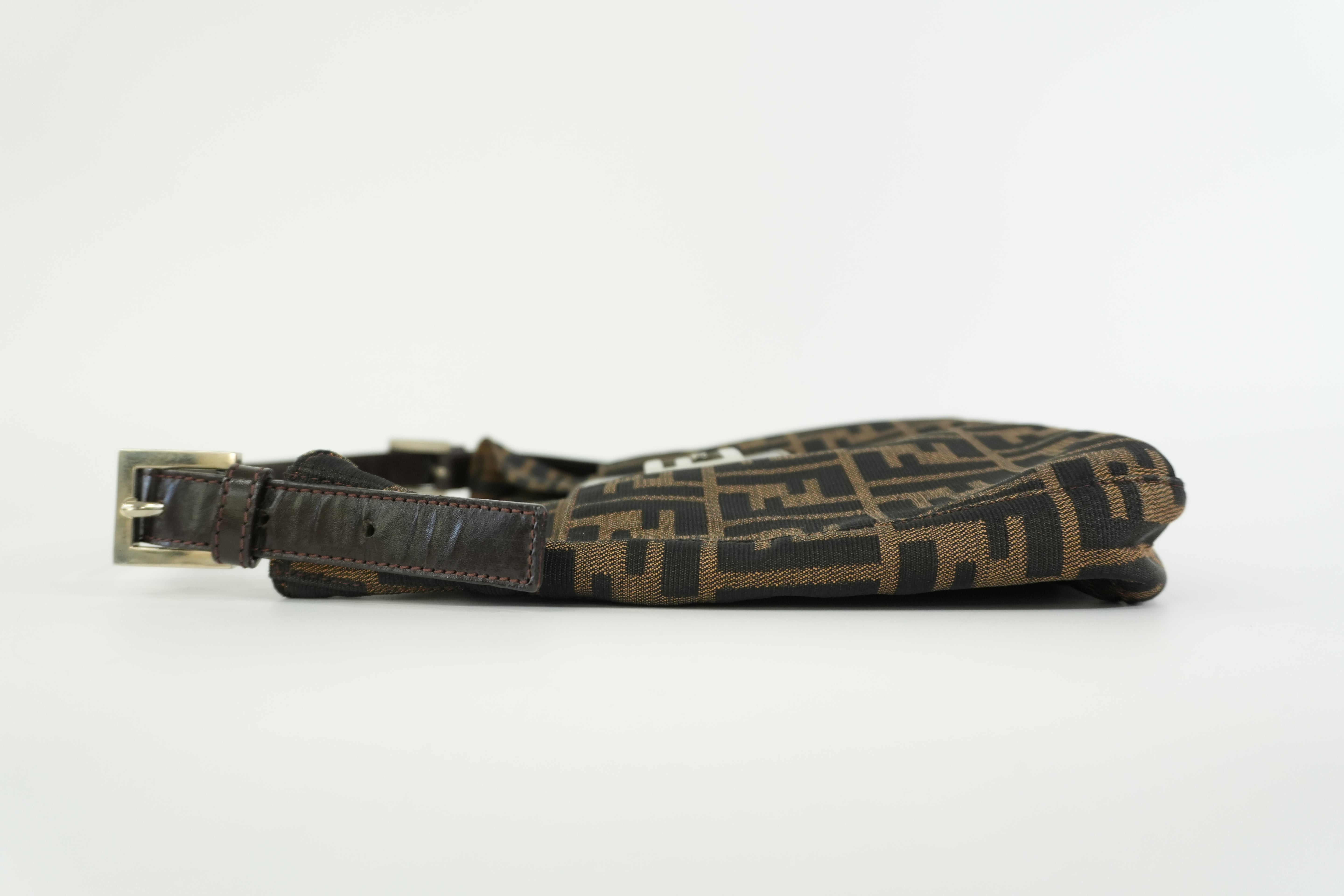 Pre-owned Fendi Zucca Shoulder Bag Brown