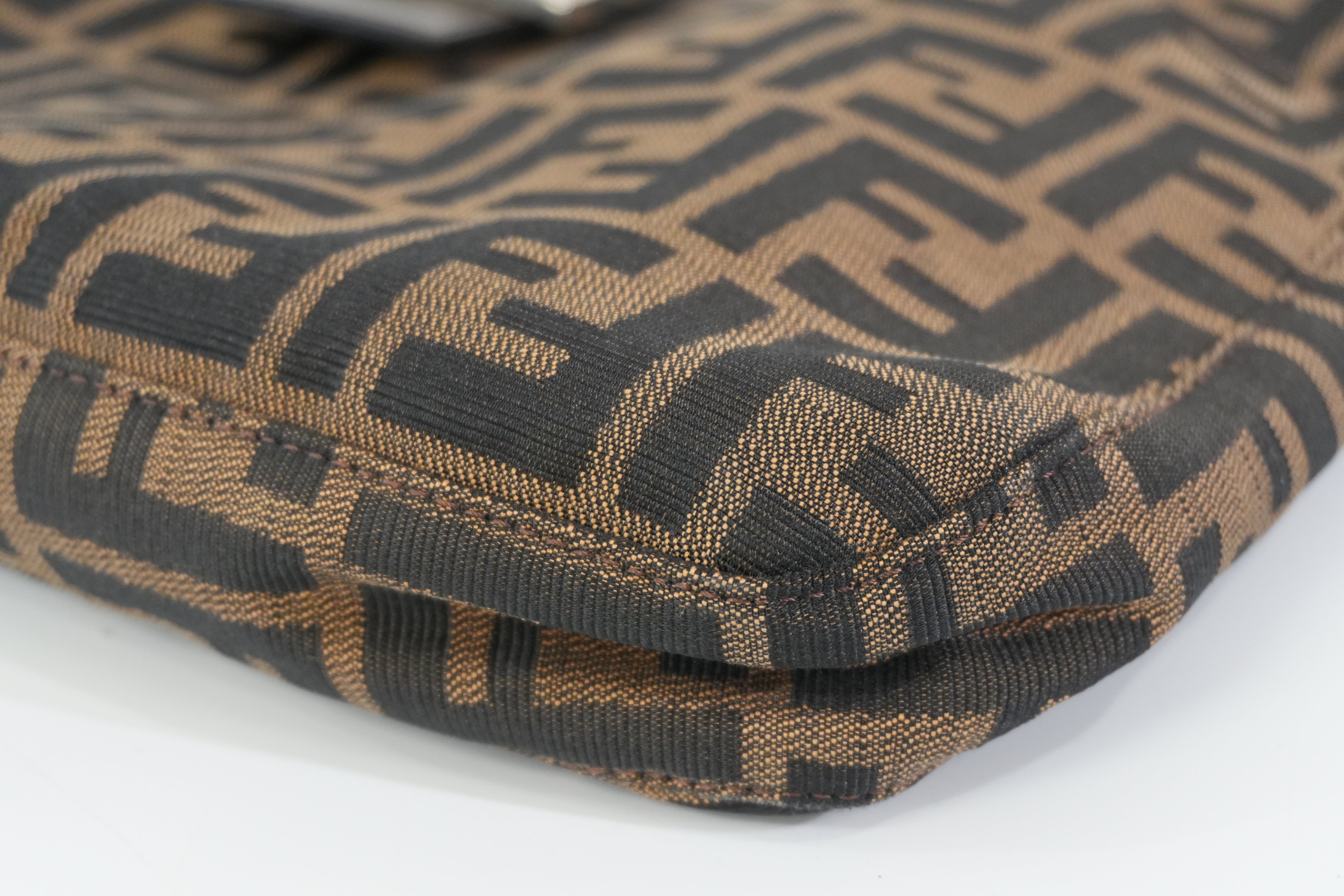 Pre-owned Fendi Zucca Shoulder Bag Brown