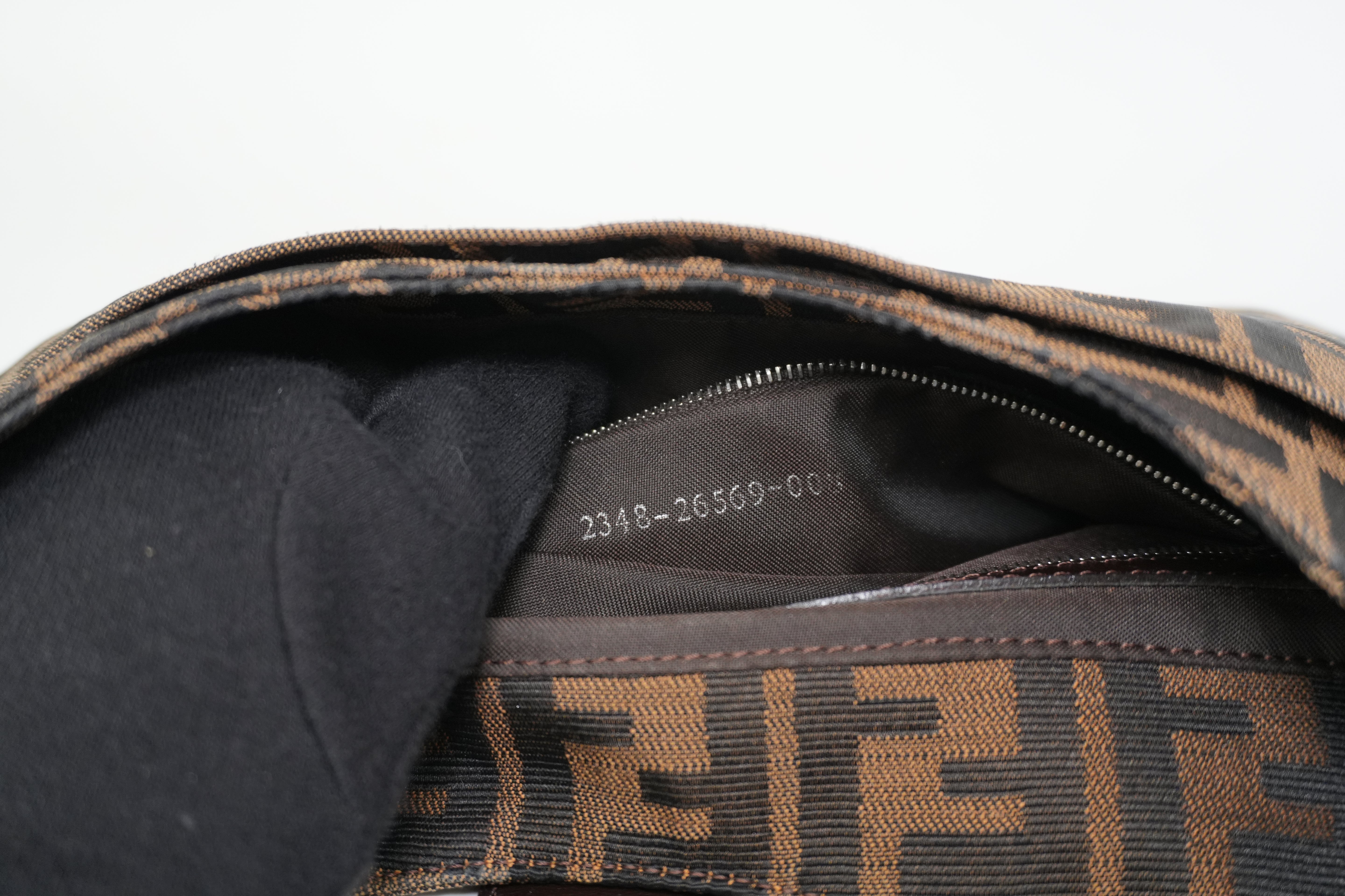 Pre-owned Fendi Zucca Shoulder Bag Brown