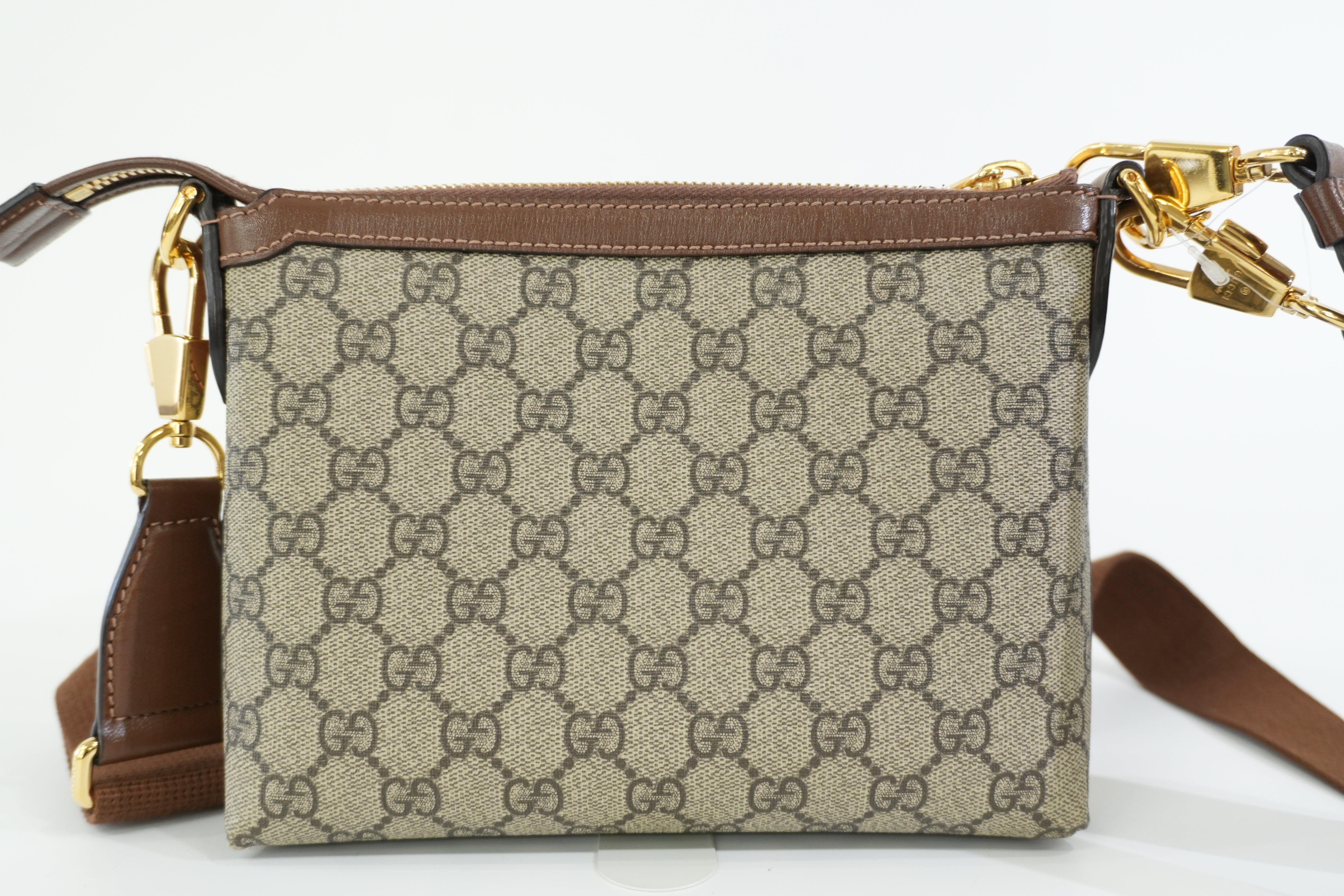 Pre-owned Gucci Interlocking G Patch Wristlet Messenger Bag Brown