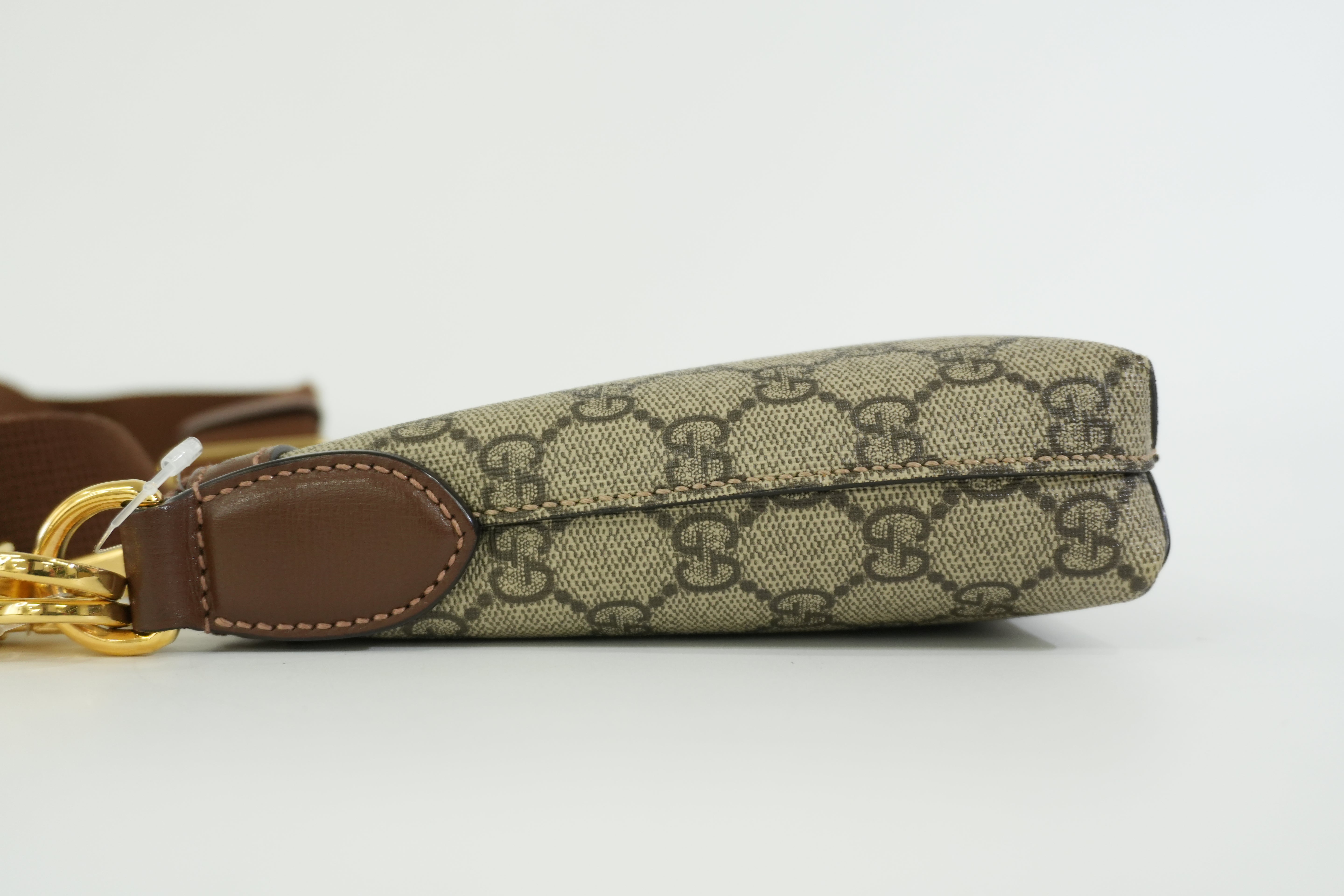 Pre-owned Gucci Interlocking G Patch Wristlet Messenger Bag Brown