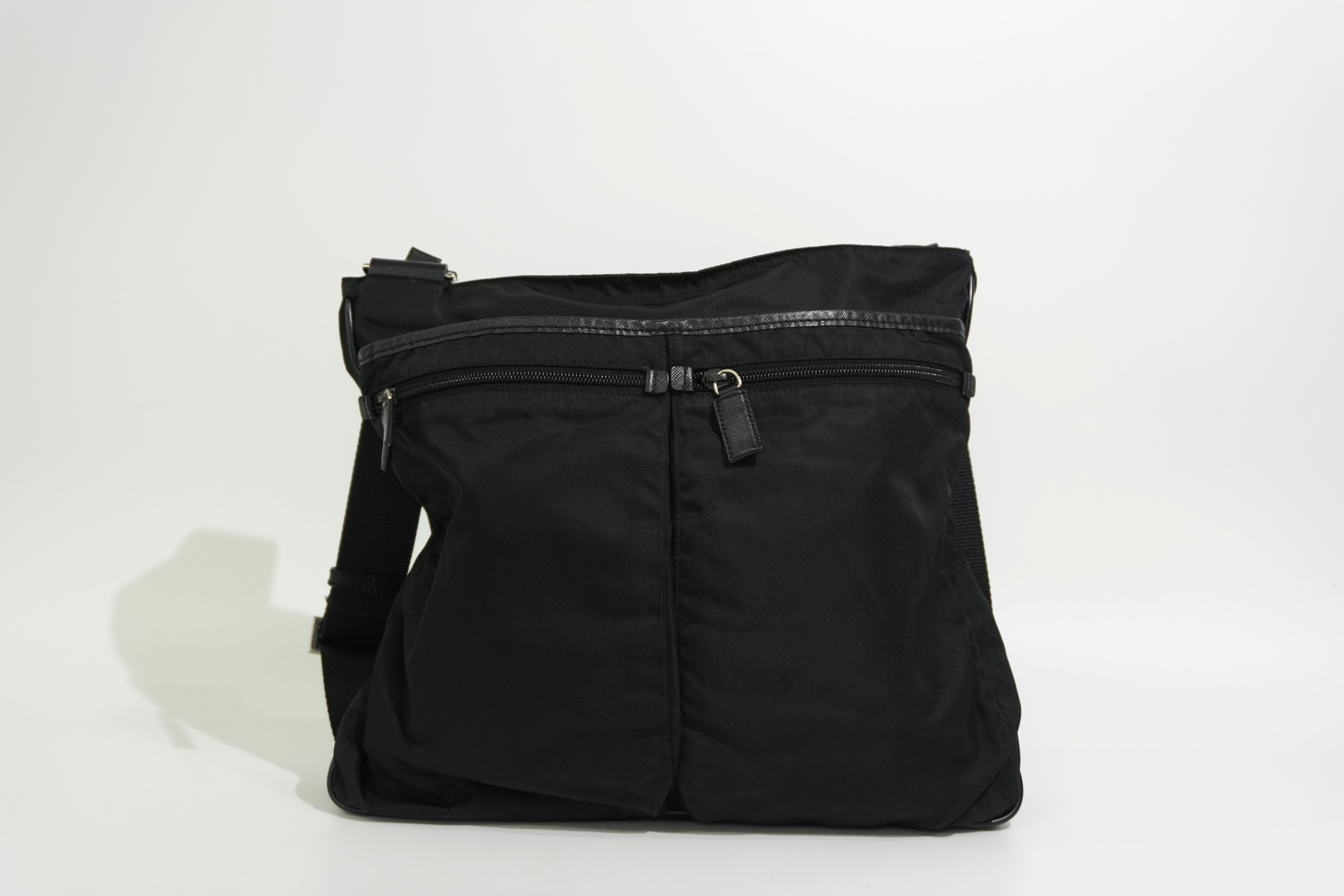 Pre-owned Prada Nylon Crossbody Bag Black