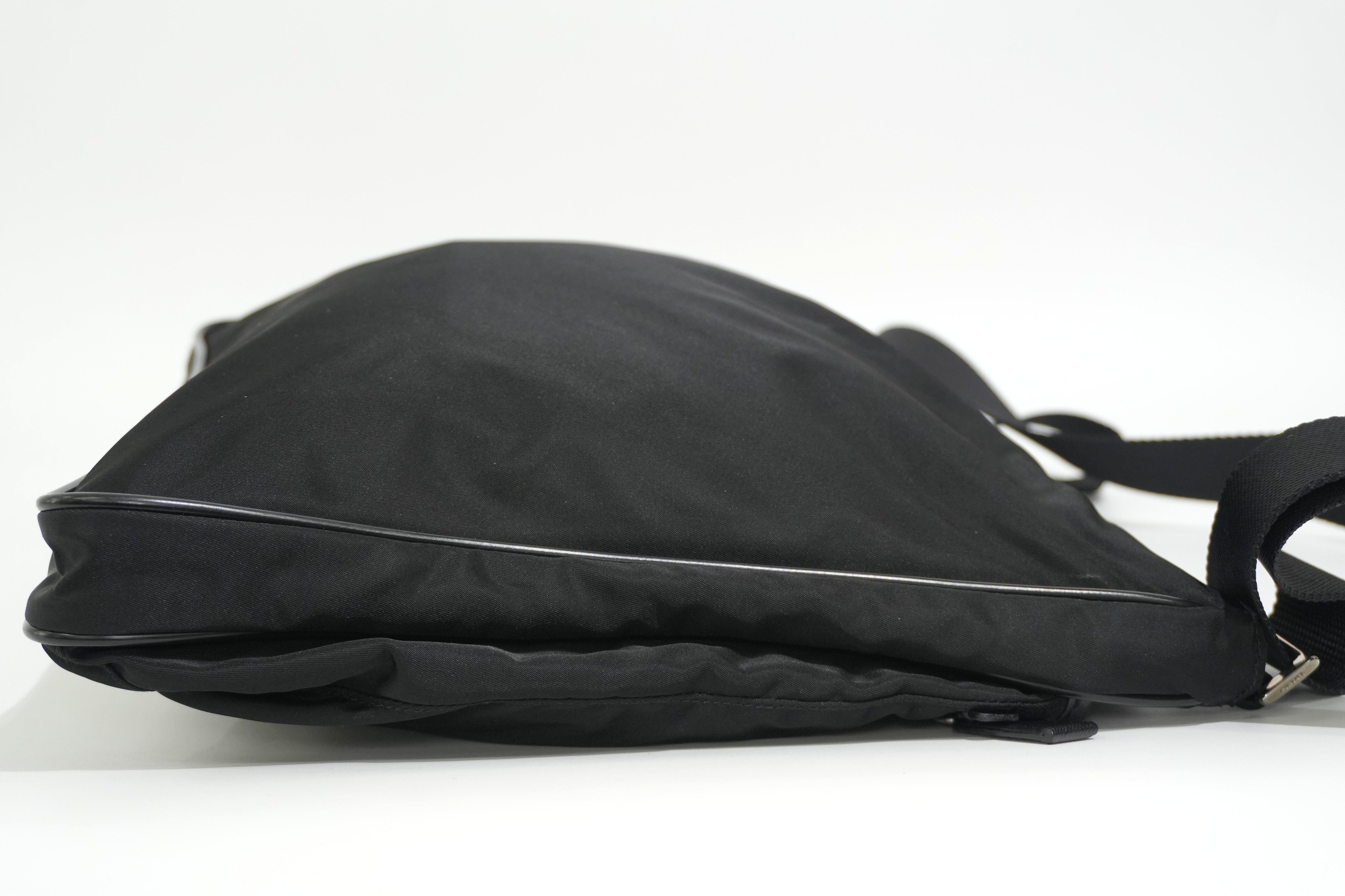 Pre-owned Prada Nylon Crossbody Bag Black