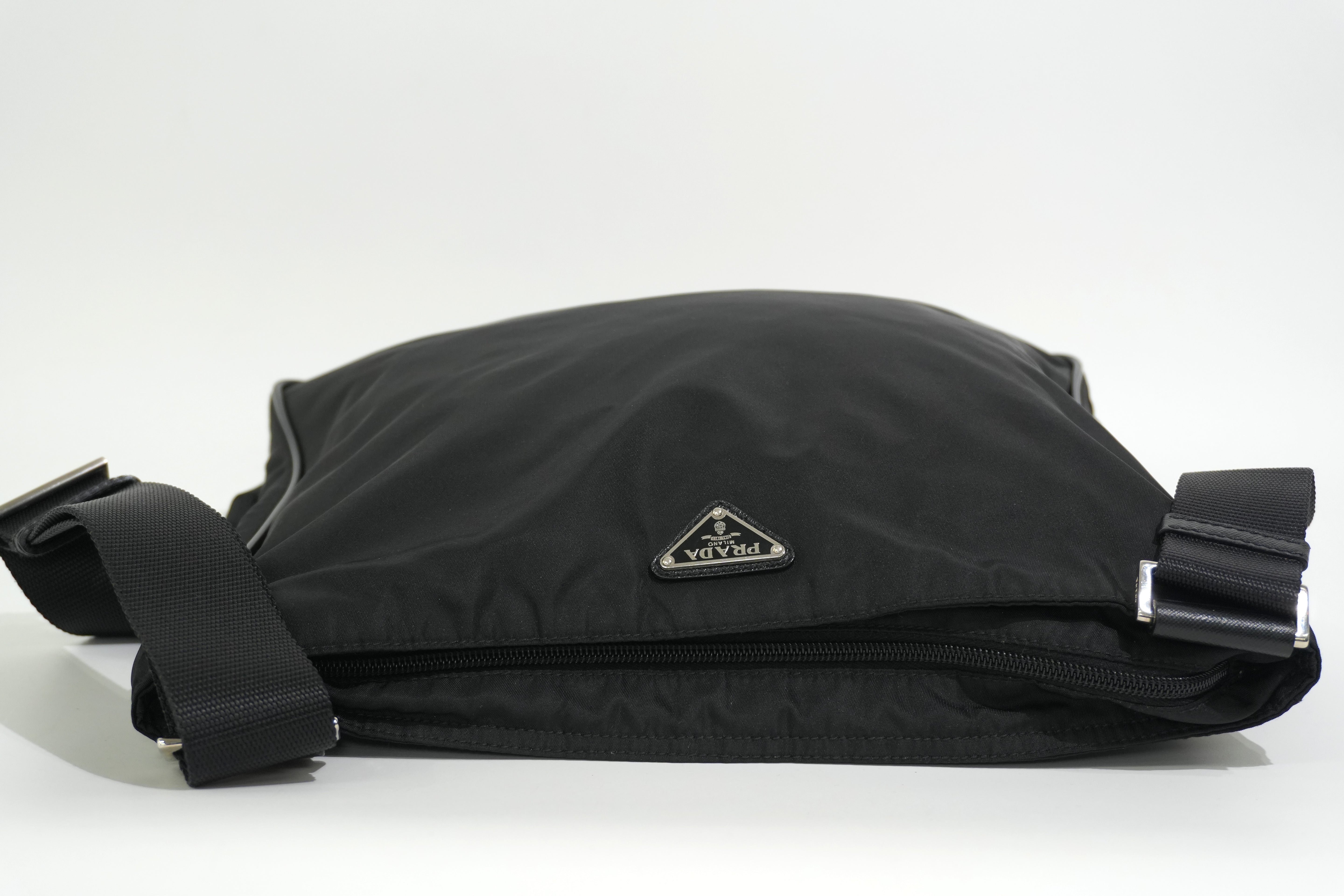 Pre-owned Prada Nylon Crossbody Bag Black
