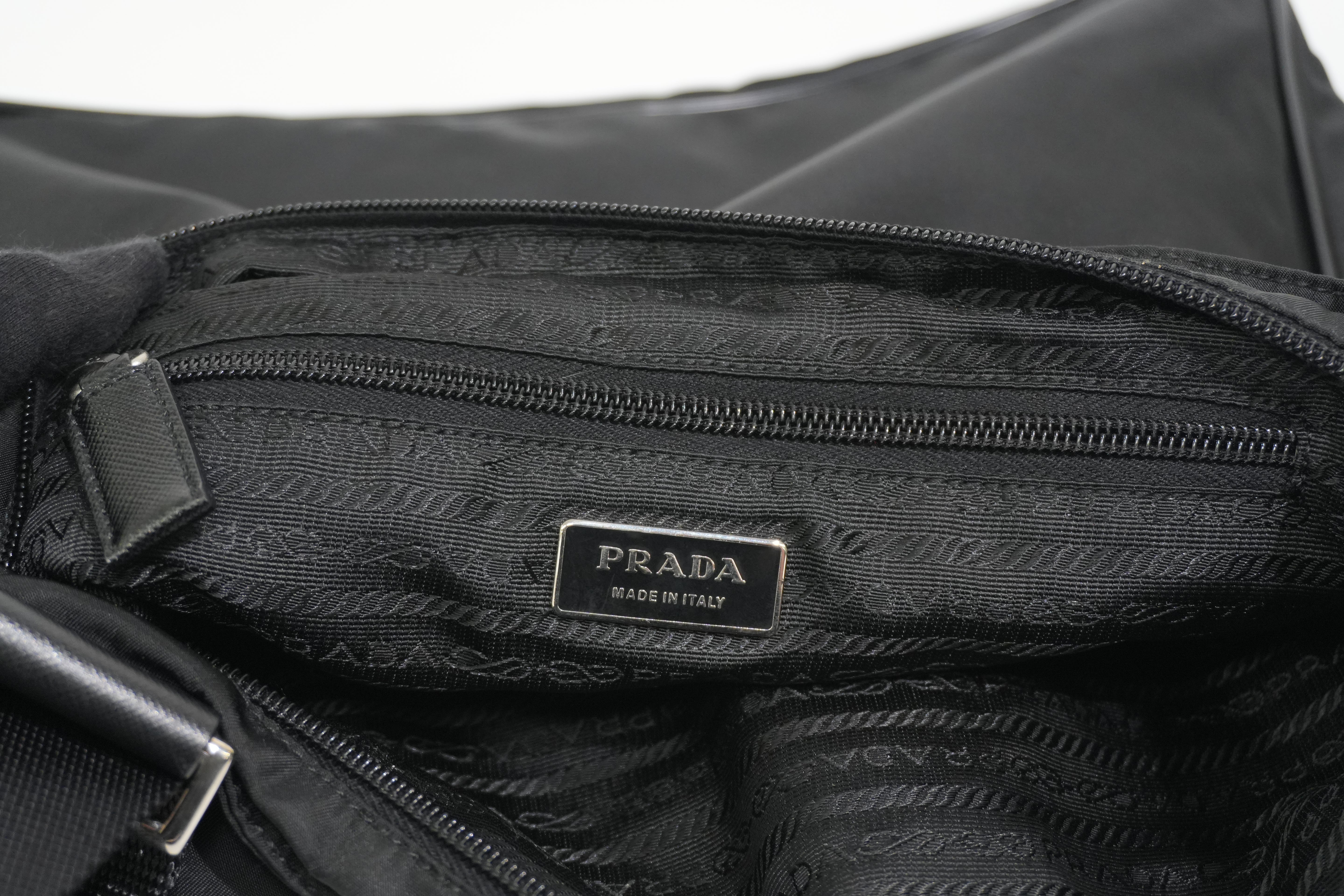 Pre-owned Prada Nylon Crossbody Bag Black