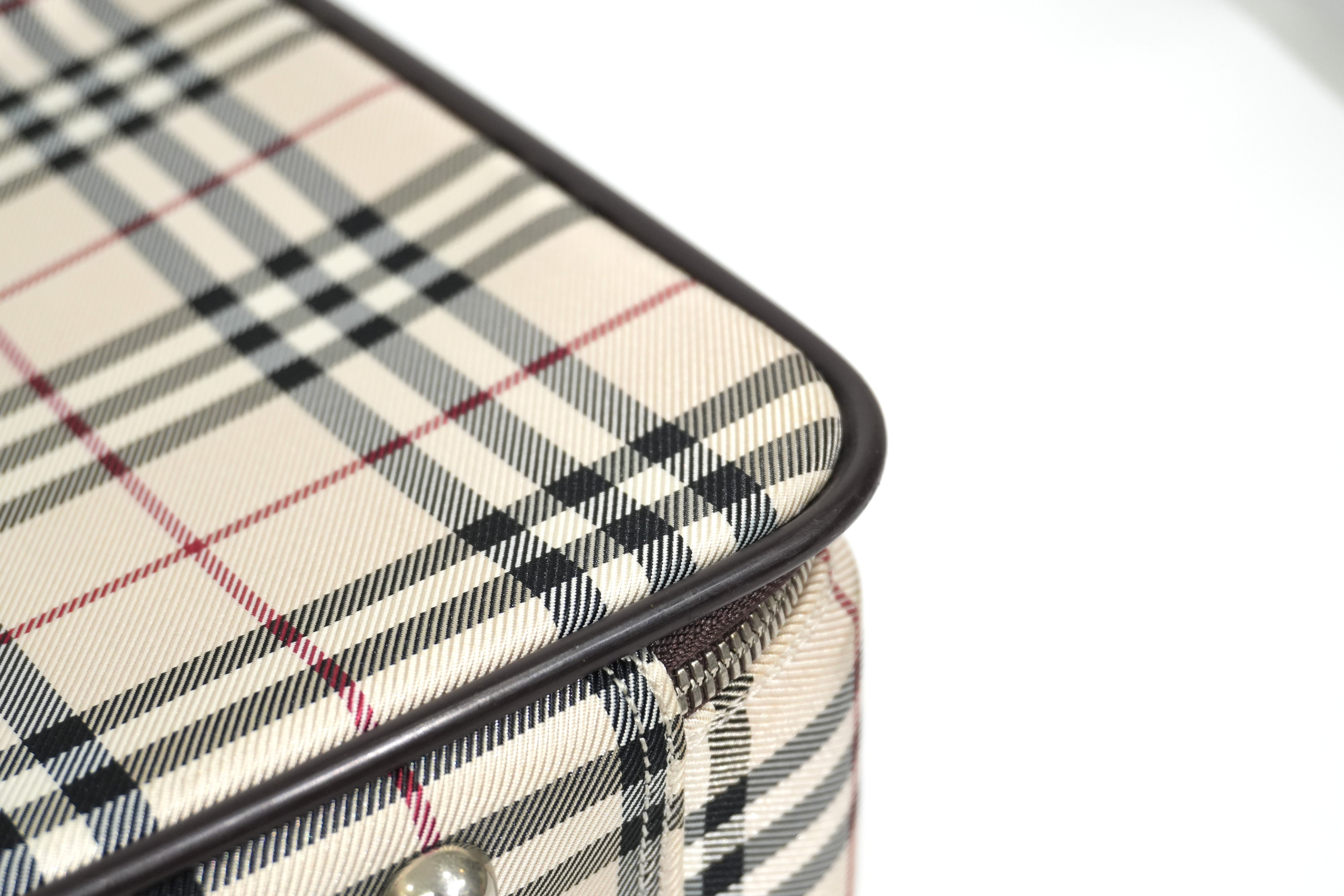 Pre-owned Burberry Nova Check Business Bag Beige