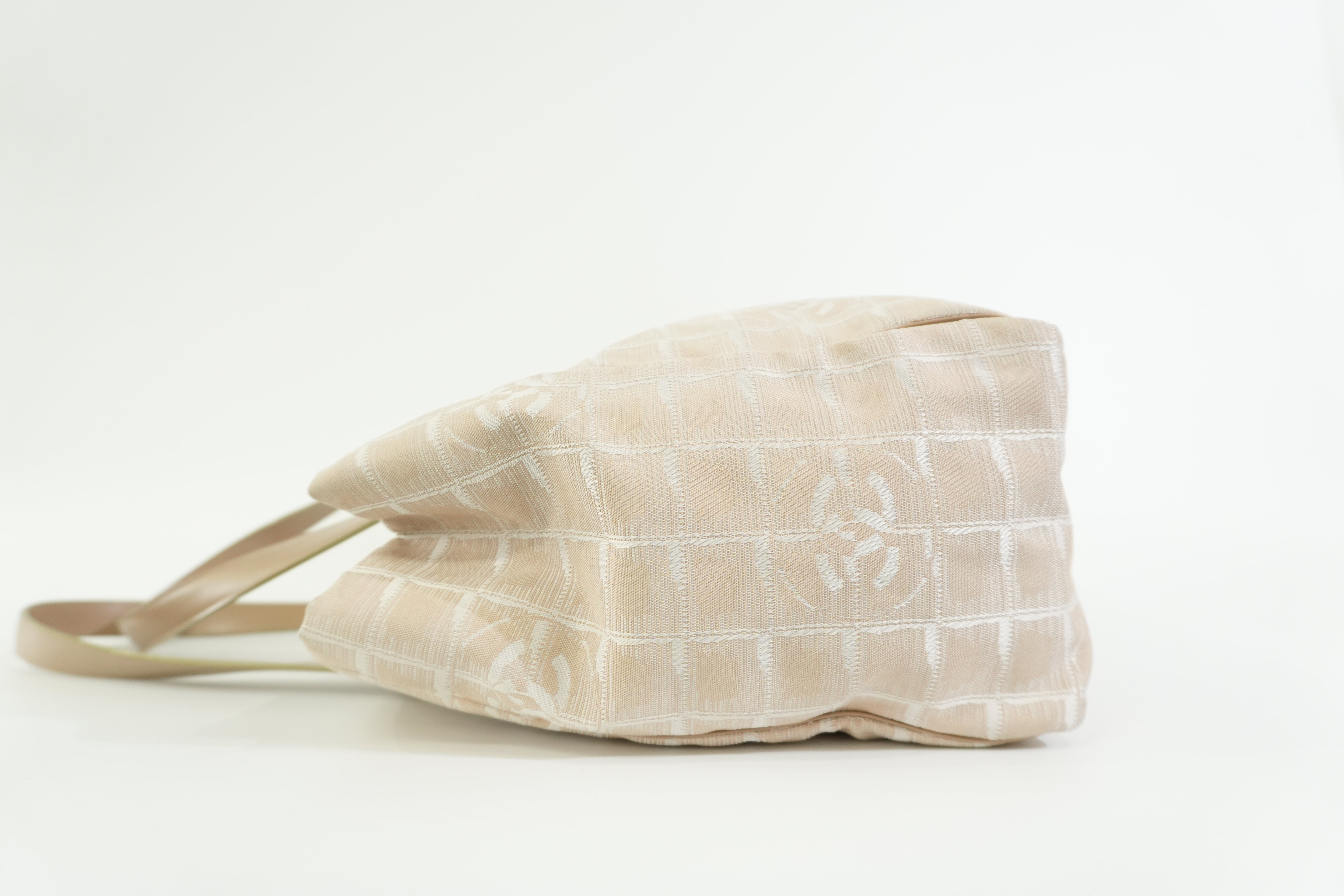 Pre-owned Chanel New Travel Line Tote Bag Pink