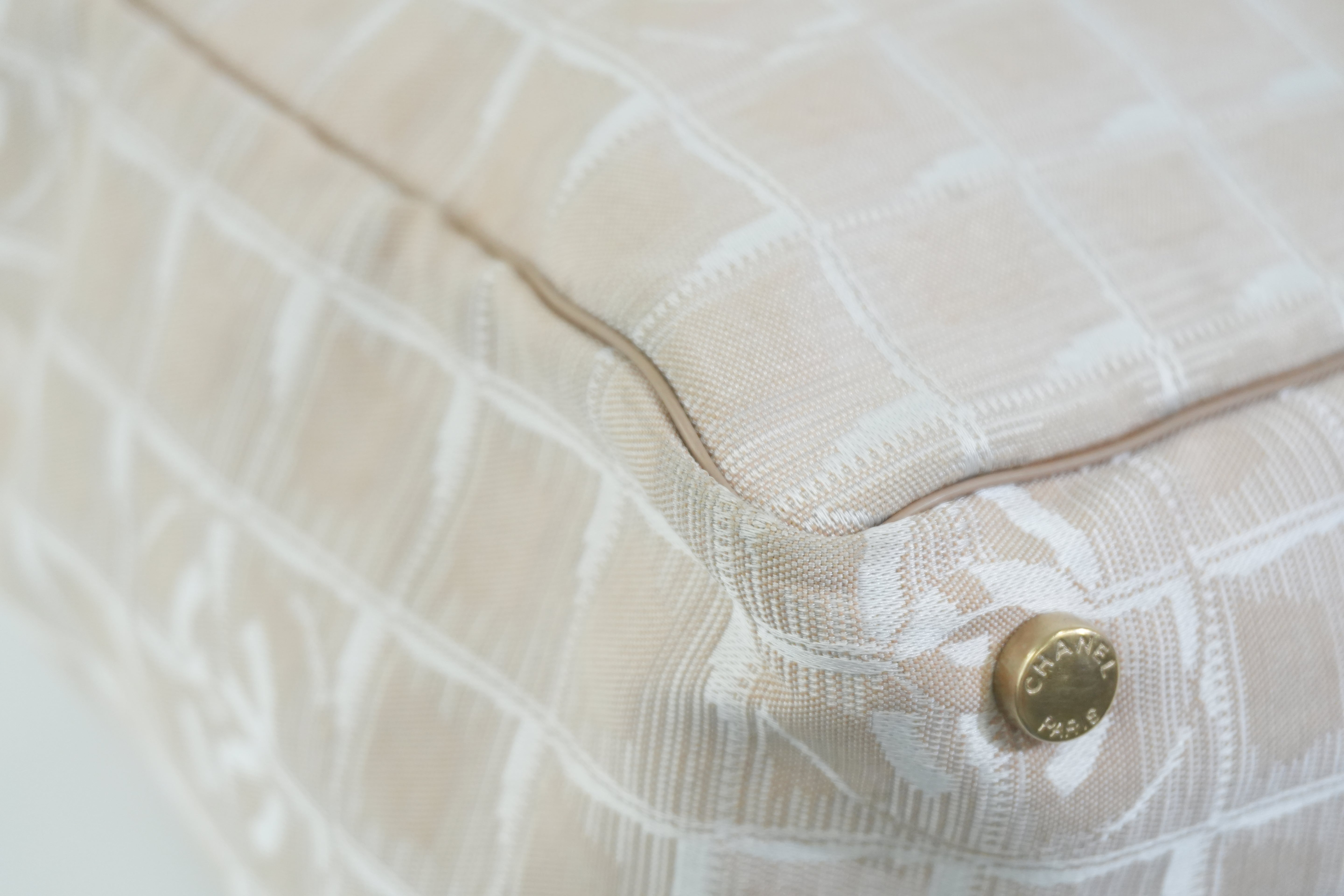 Pre-owned Chanel New Travel Line Tote Bag Pink