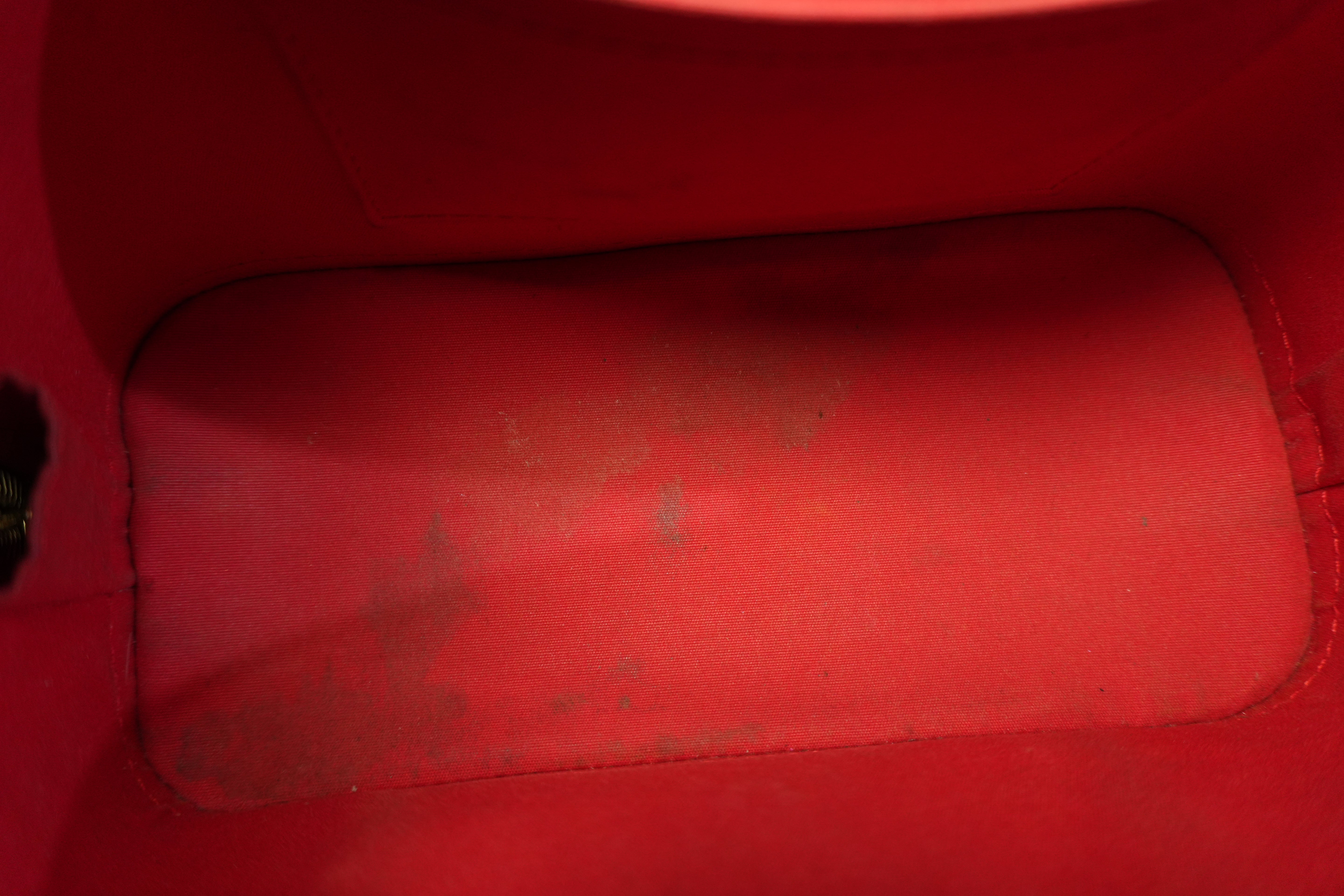 Pre-owned Louis Vuitton Vernis Alma BB Shoulder Bag Red