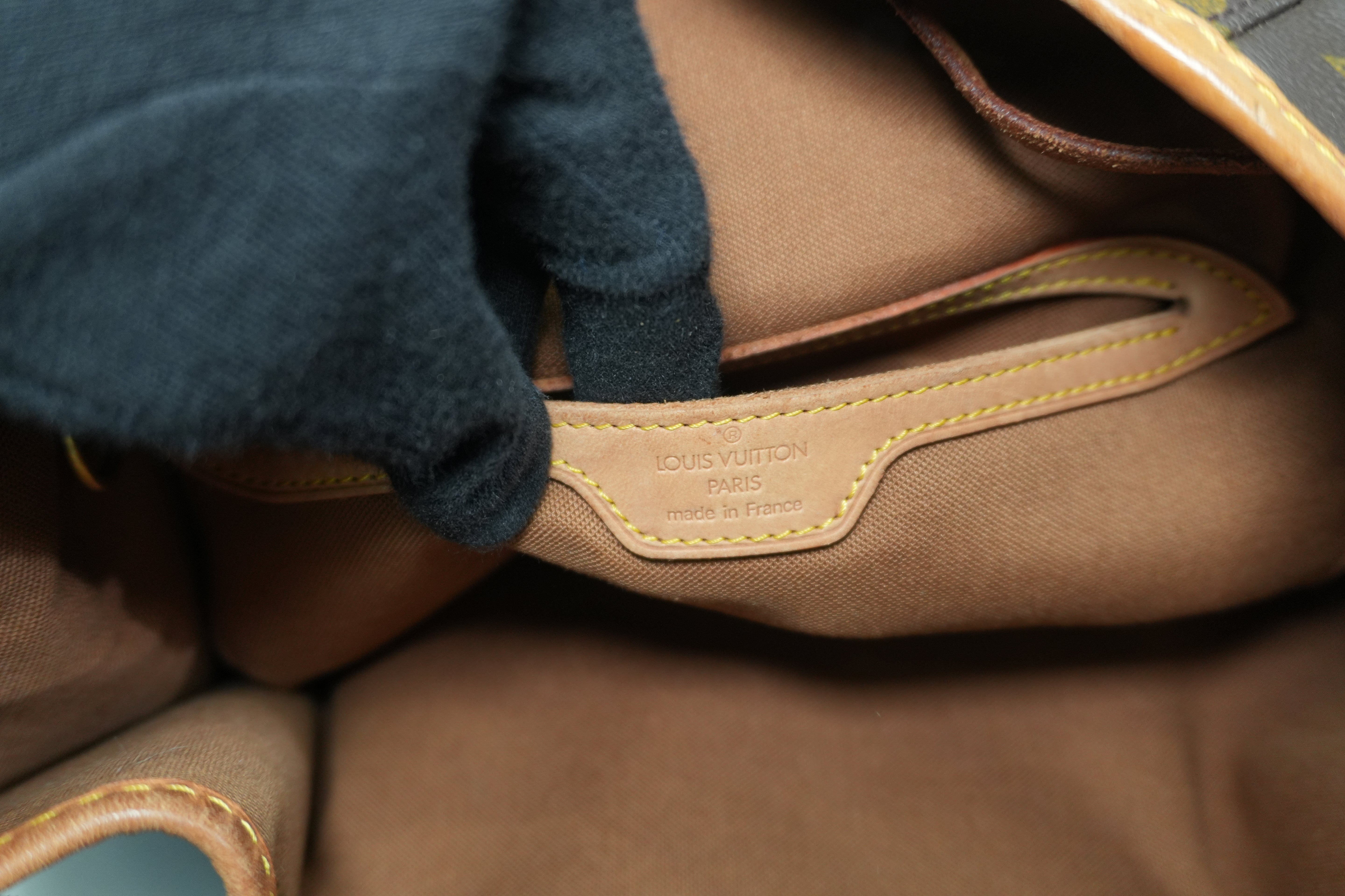 Pre-owned Louis Vuitton Monogram Montsouris GM Backpack