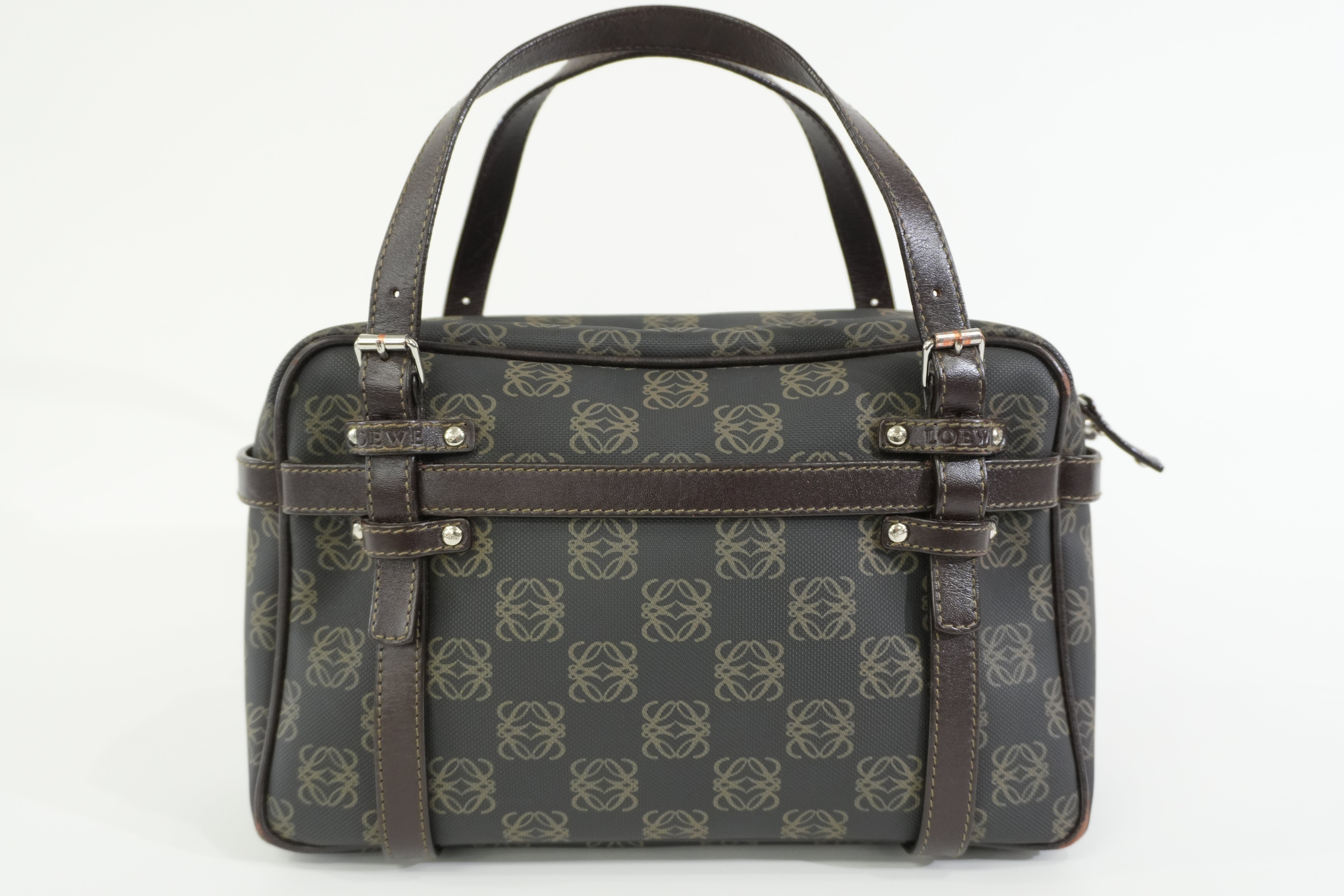 Pre-owned Loewe Analog Handbag with Pouch Black and Brown