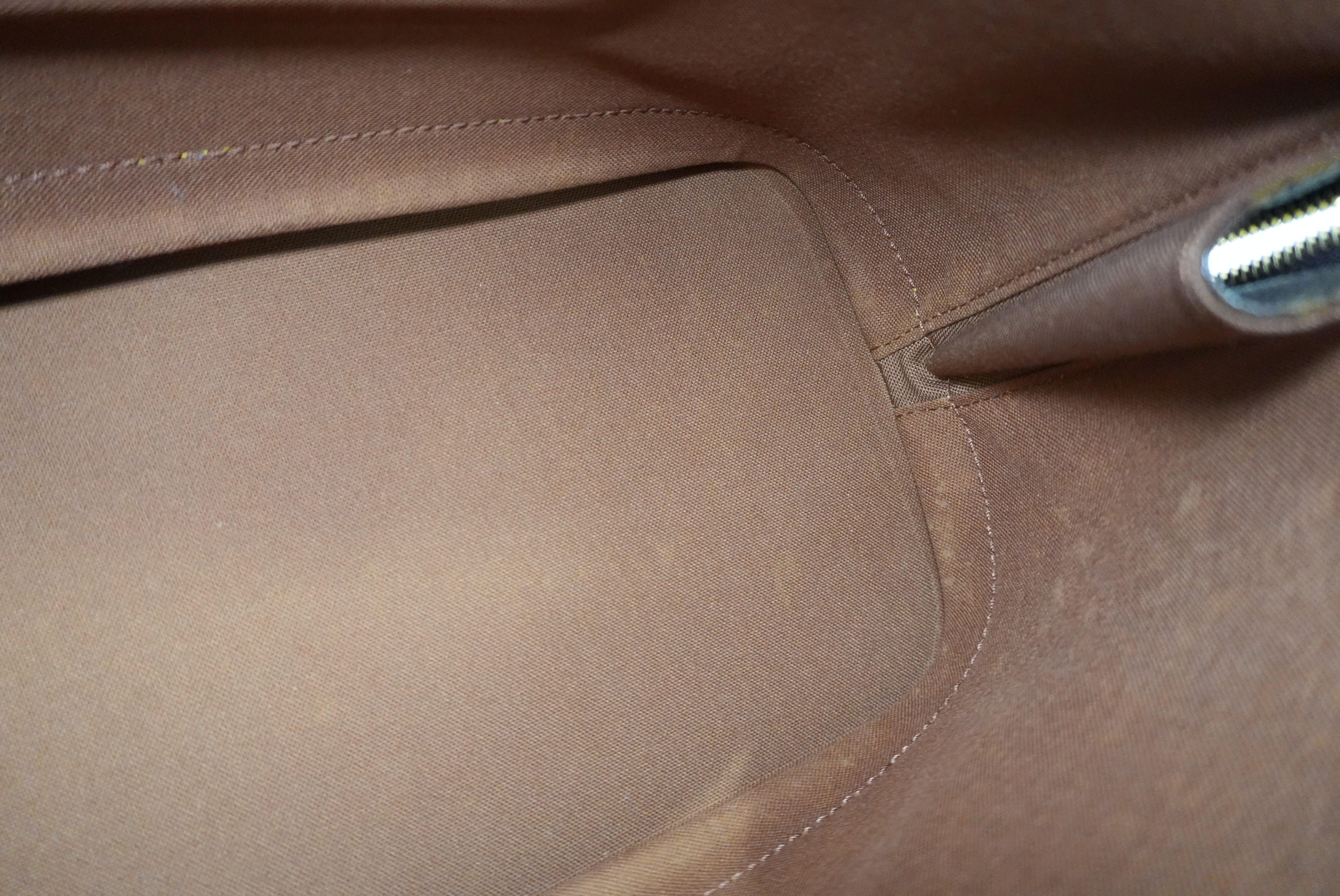 Louis Vuitton Monogram Alma PM Handbag Used