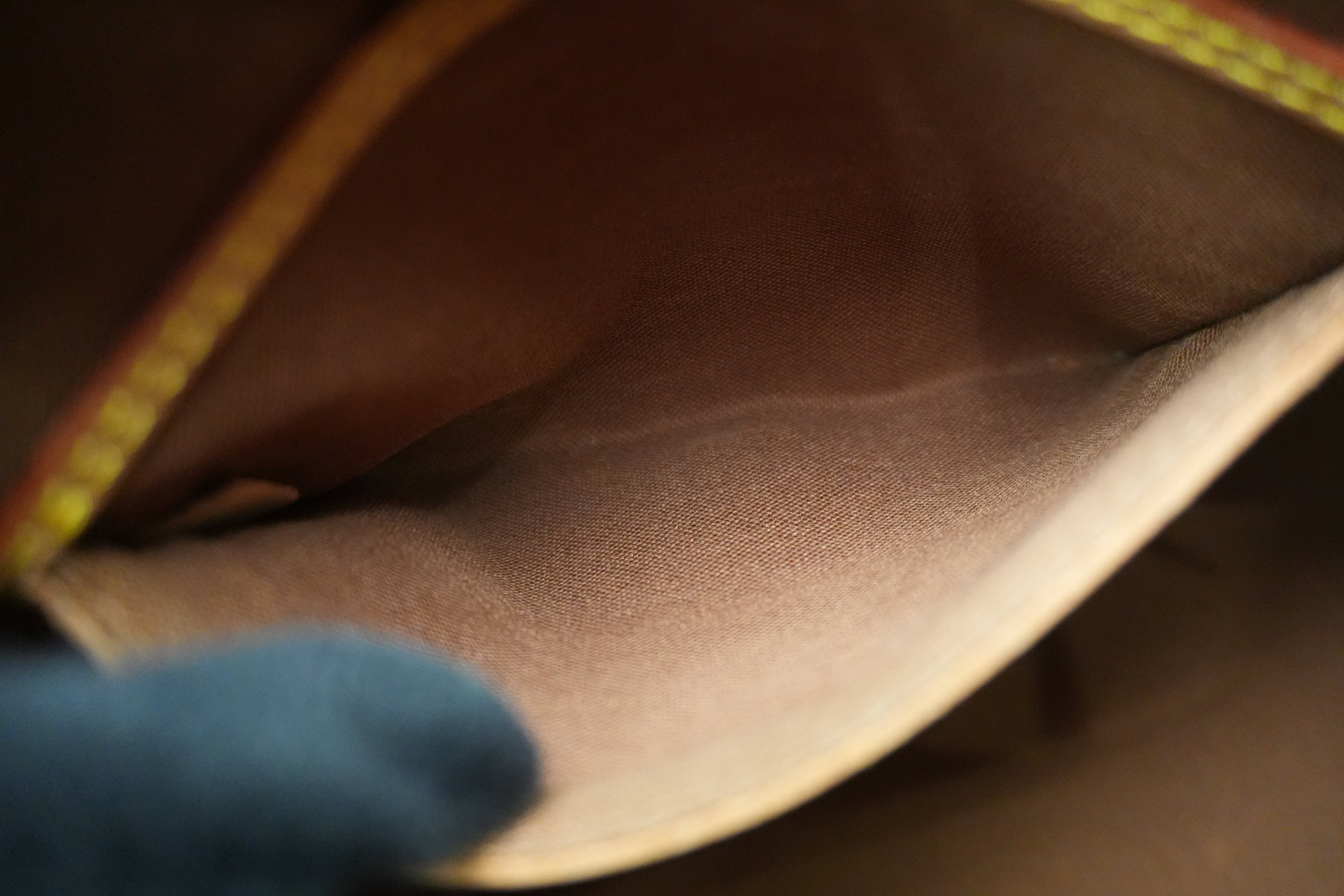 Louis Vuitton Monogram Alma PM Handbag Used