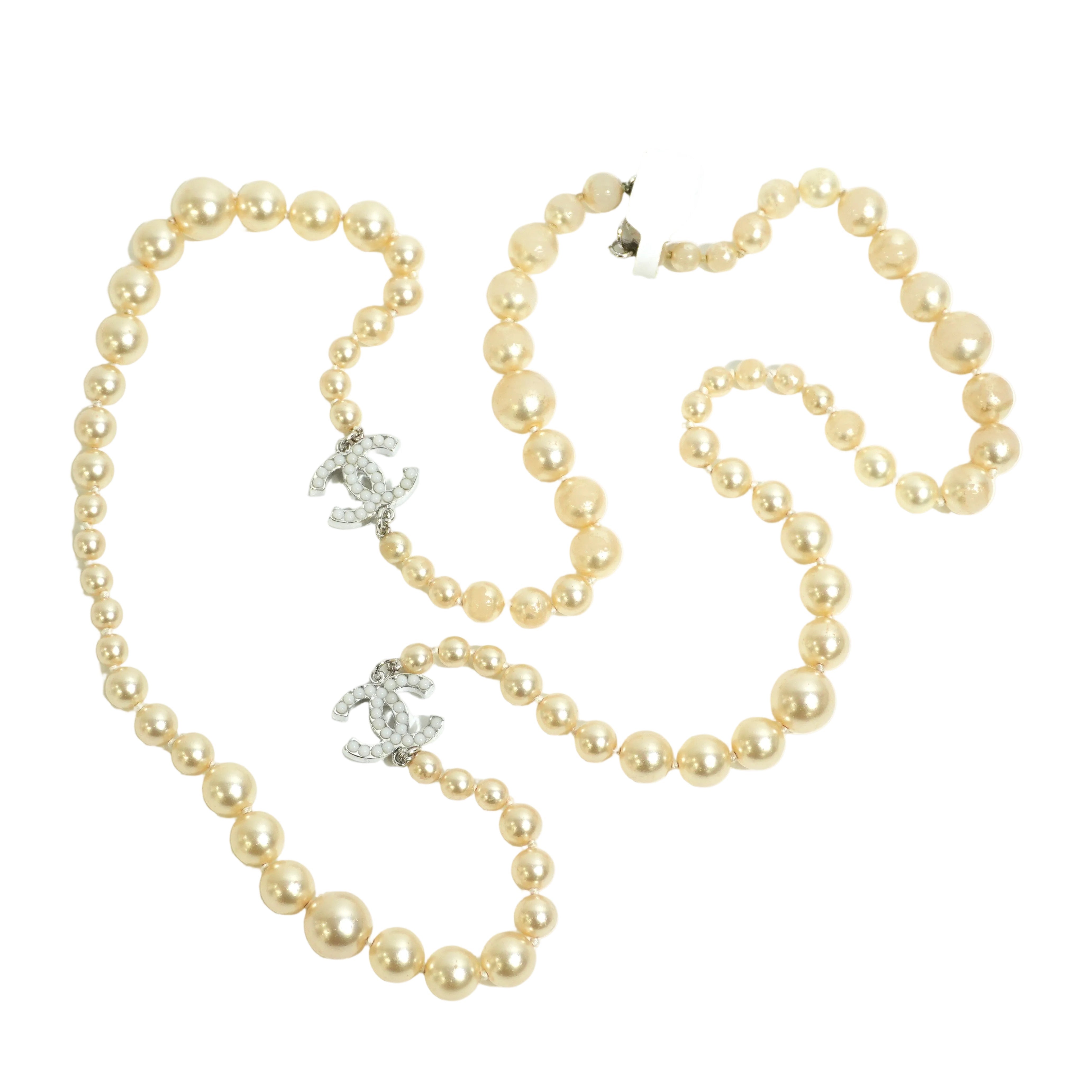 Pre-owned Chanel Imitation Pearl Necklace