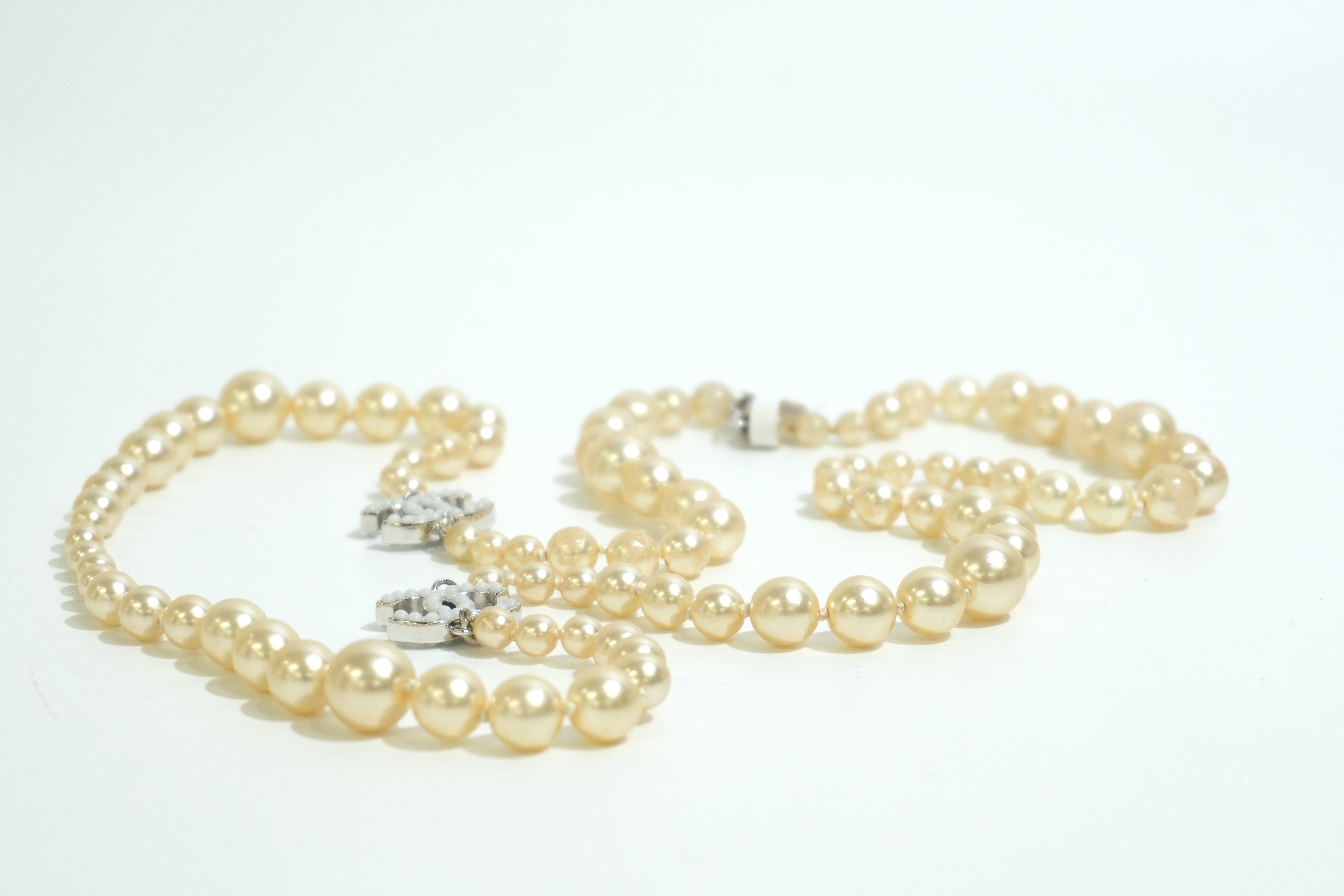 Pre-owned Chanel Imitation Pearl Necklace