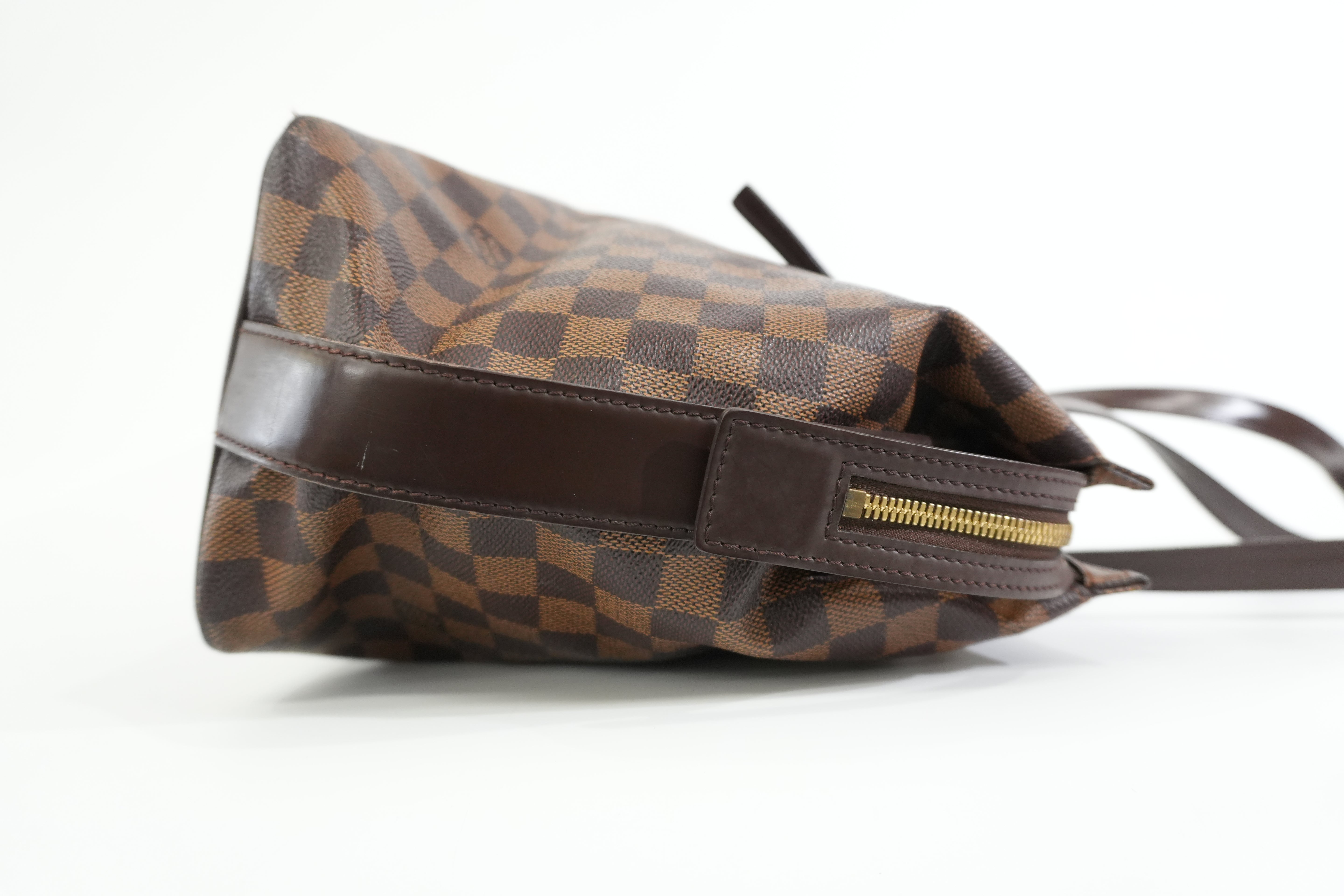 Pre-Owned Louis Vuitton Damier Ebene Chelsea Tote Bag