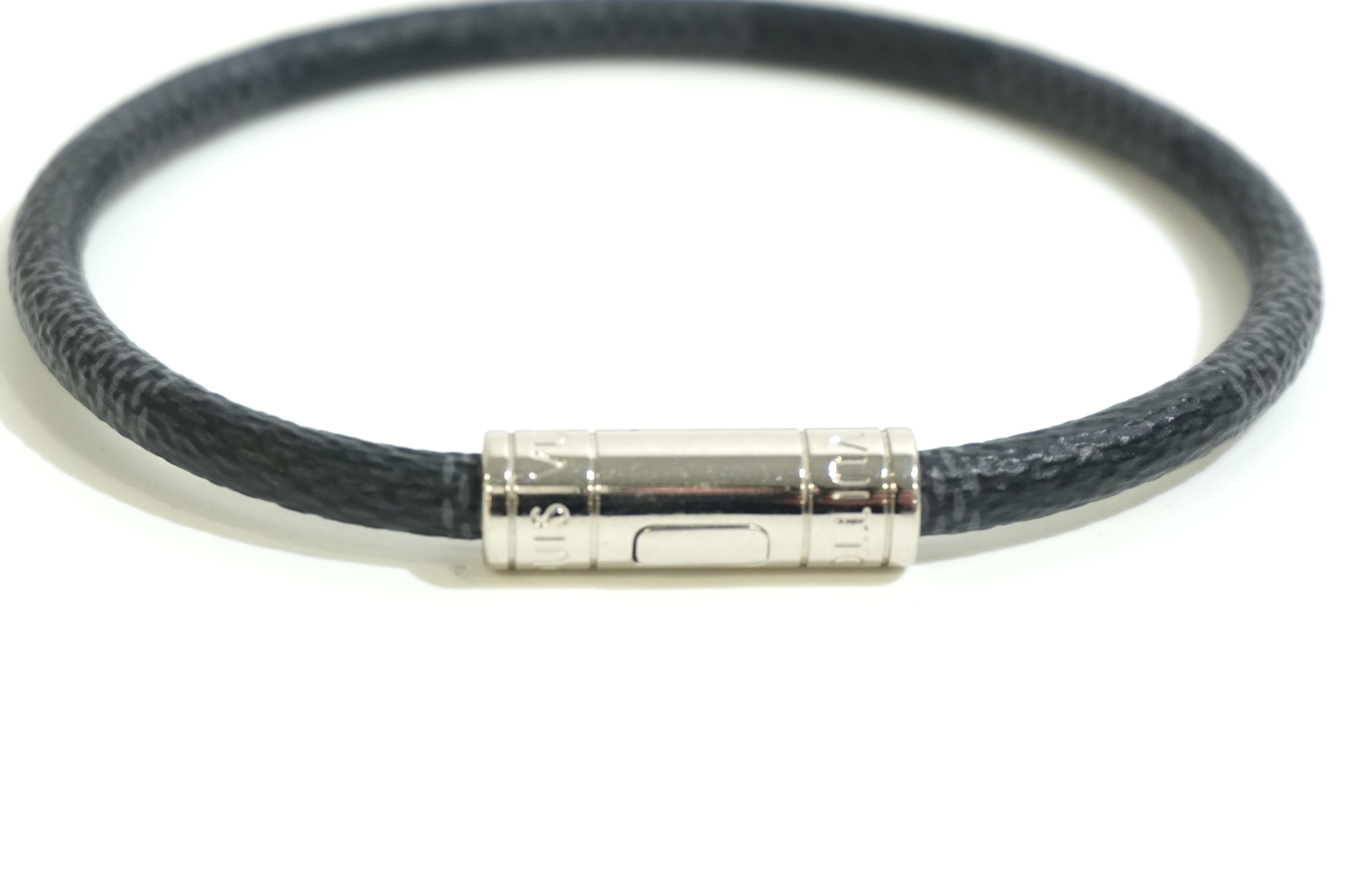 Pre-owned Louis Vuitton Damier Graphite Bracelet 22cm